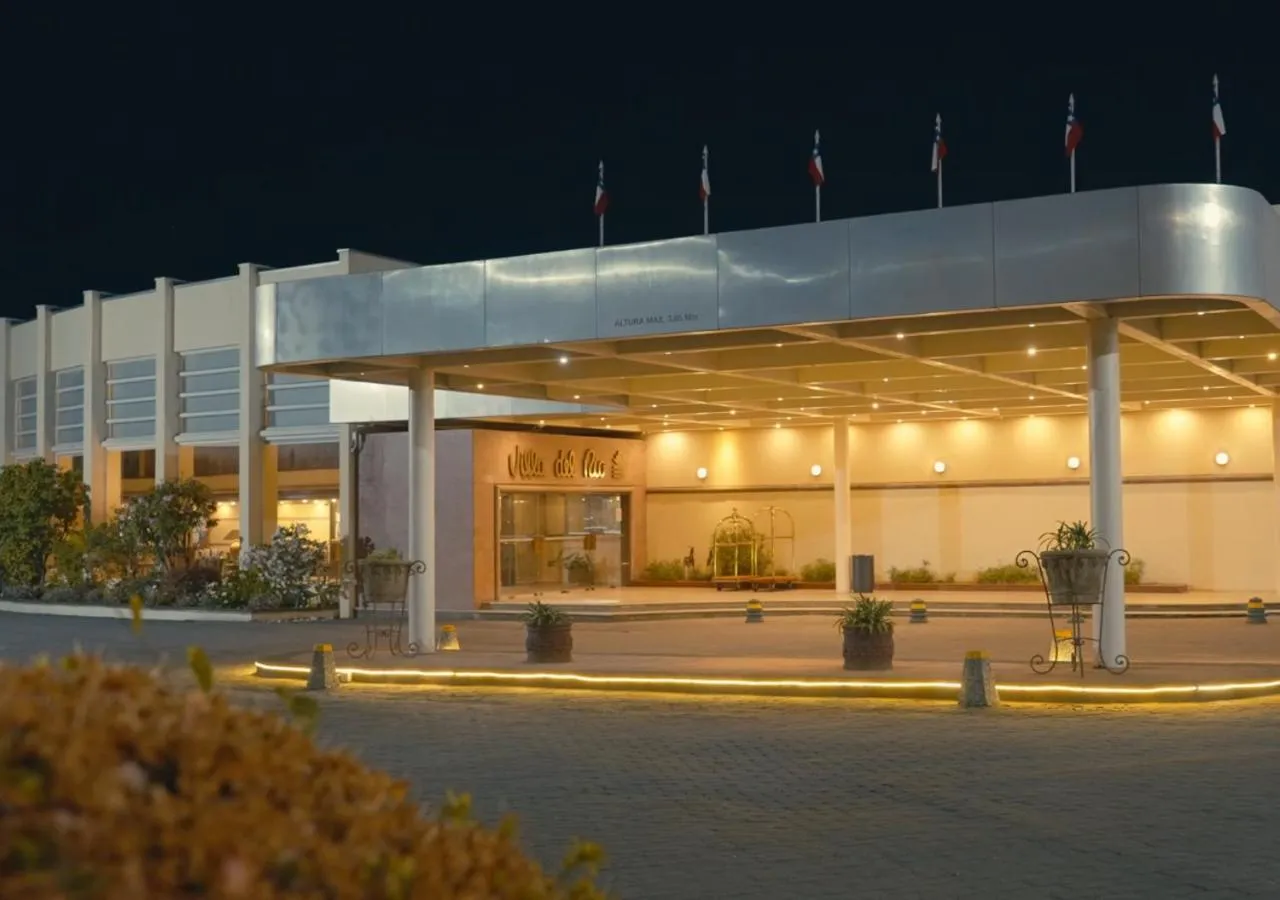 Facade/entrance in Hotel Marina Villa del Rio