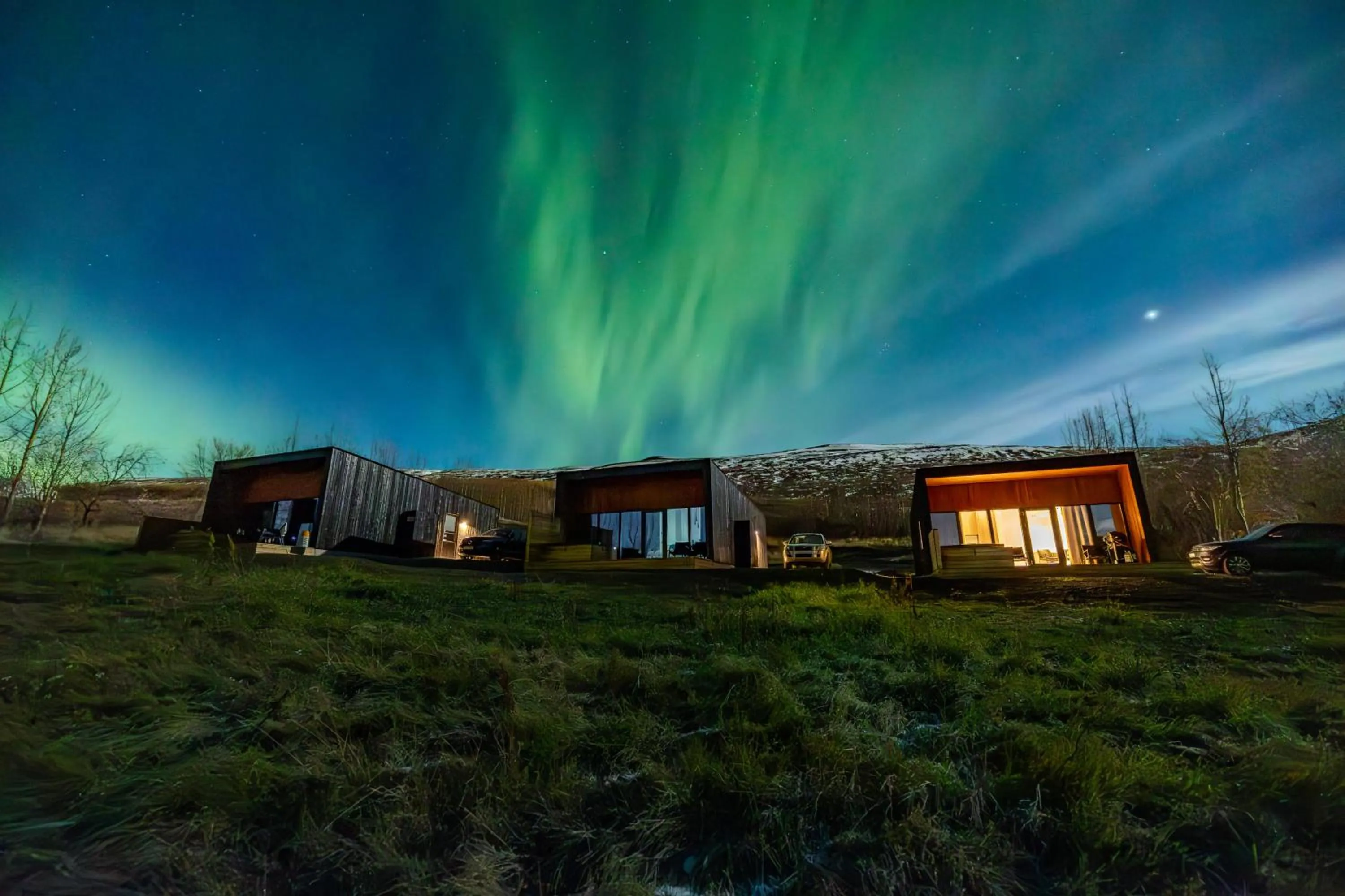 Property building in North Mountain View Suites