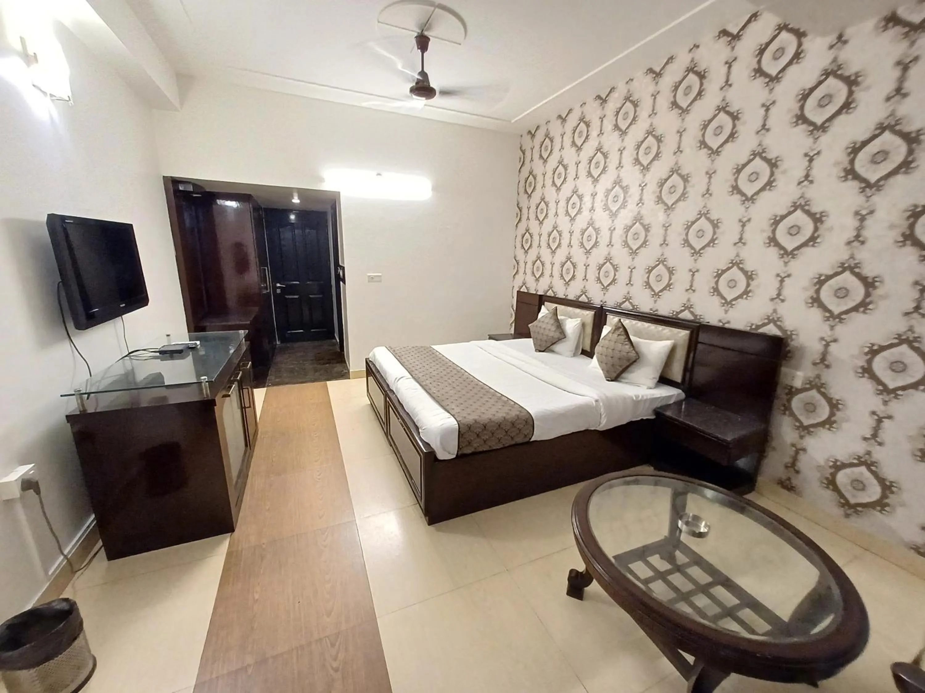 Bed in Skylark Hotel by Gabrian Hotels