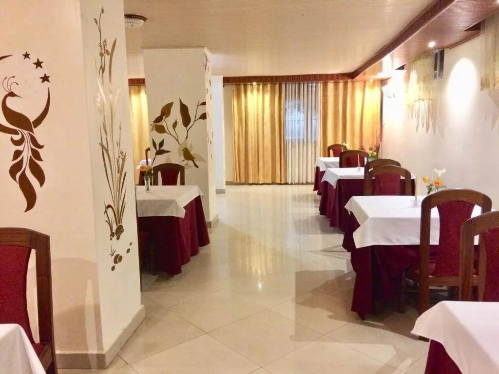 Restaurant/places to eat in Hotel Greenwich