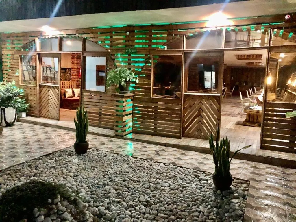 Night in Hotel Greenwich