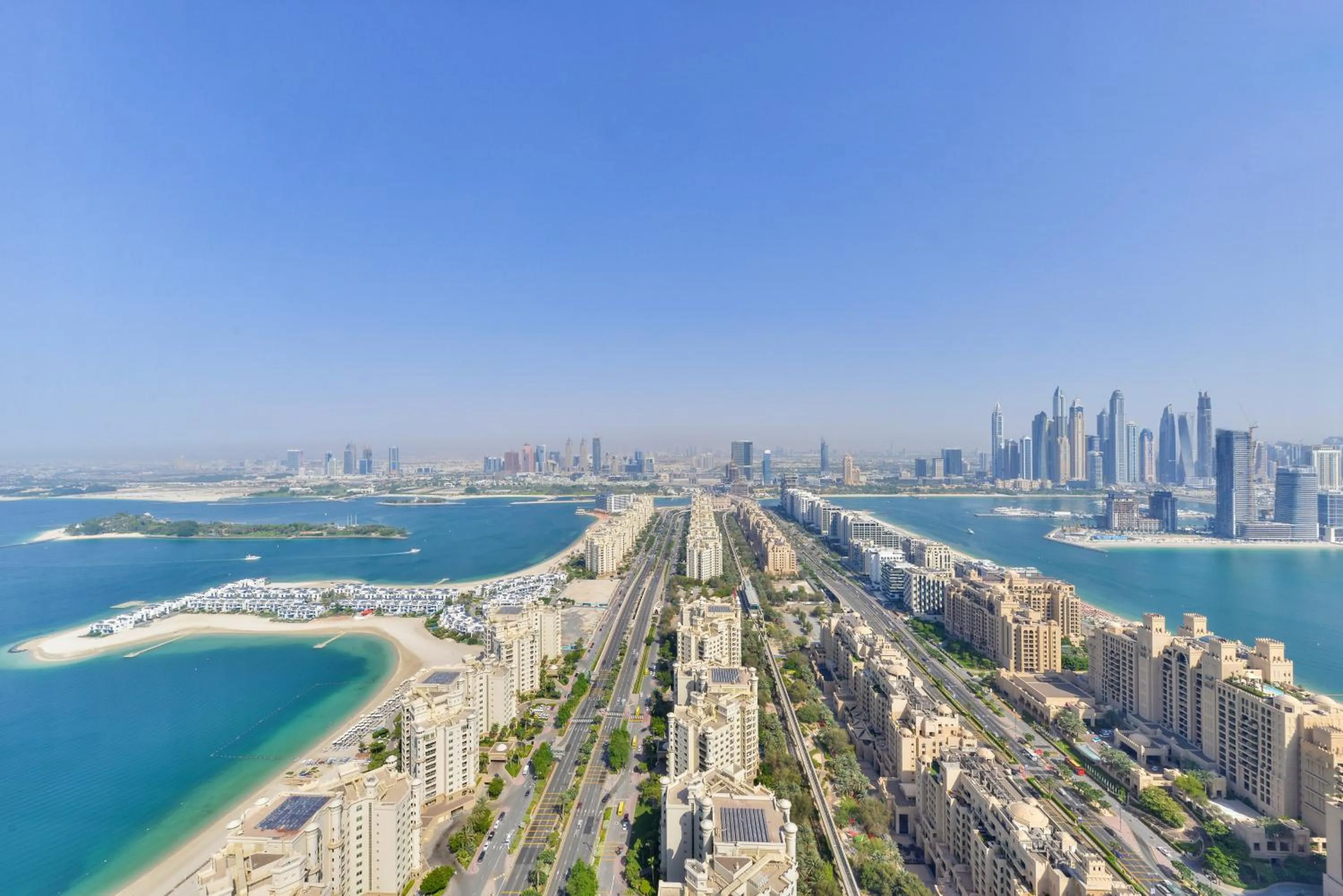 Bird's eye view in Ultra Luxury Palm Tower with Shared Hotel Facilities