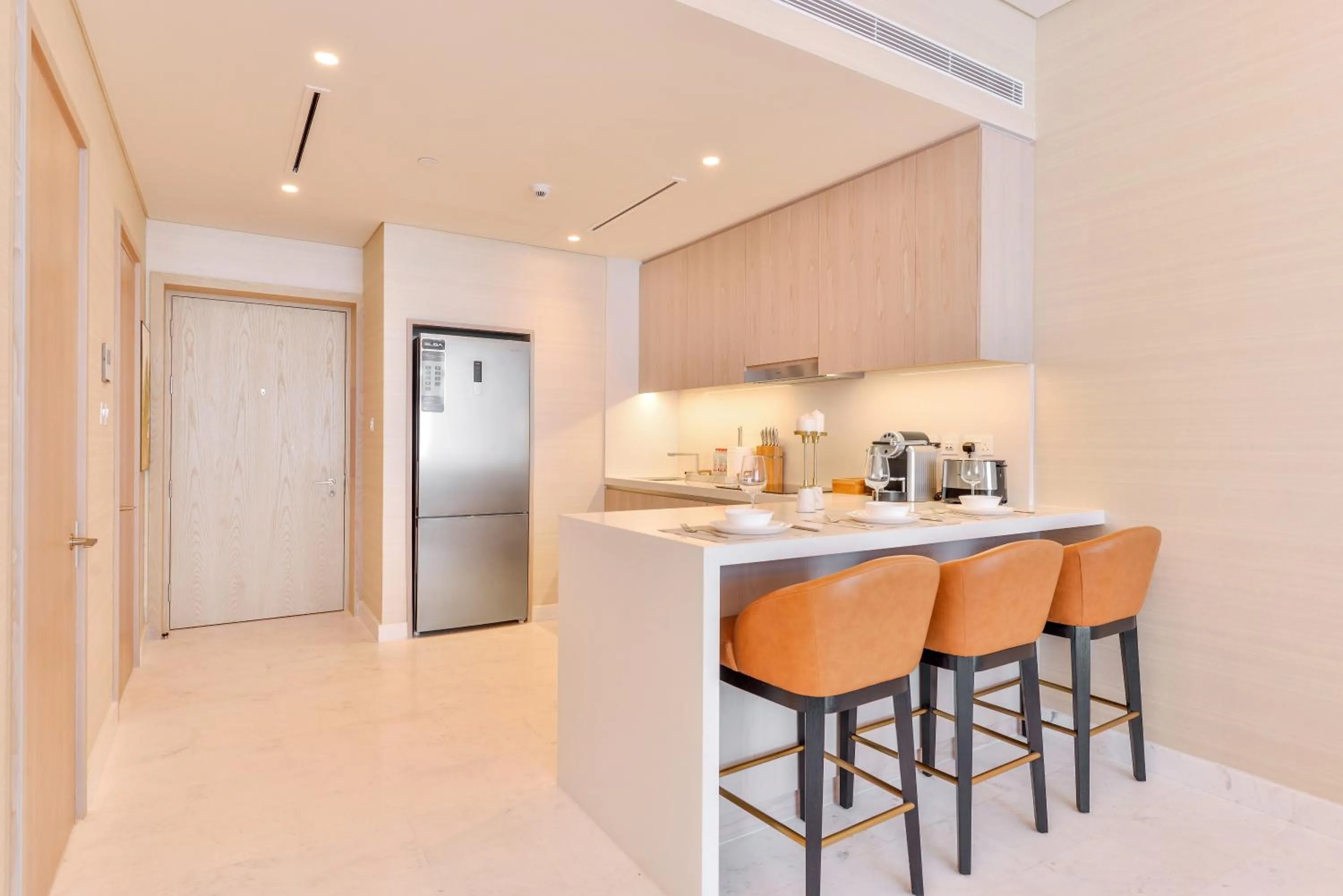 Kitchen or kitchenette in Ultra Luxury Palm Tower with Shared Hotel Facilities