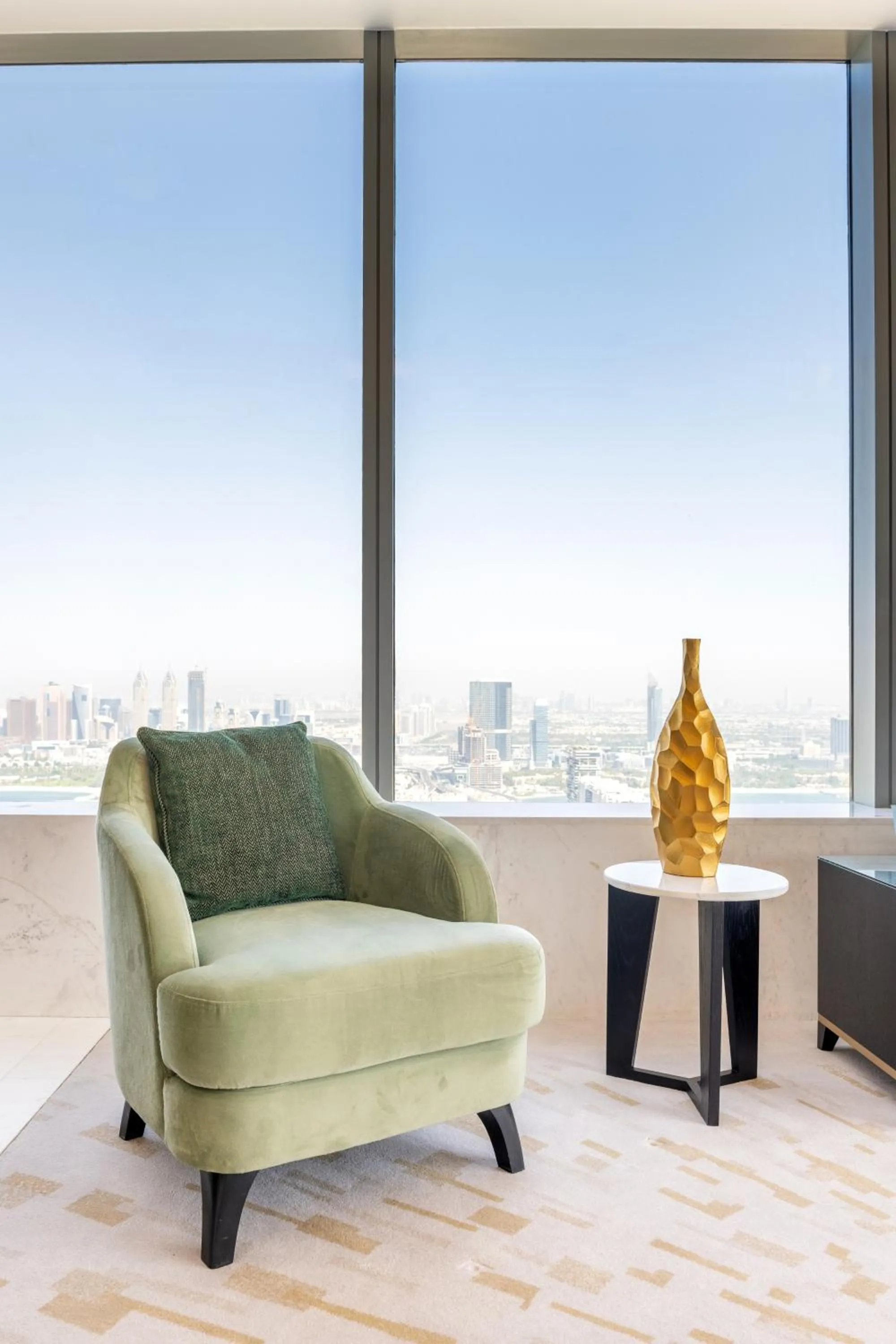 Seating area in Ultra Luxury Palm Tower with Shared Hotel Facilities