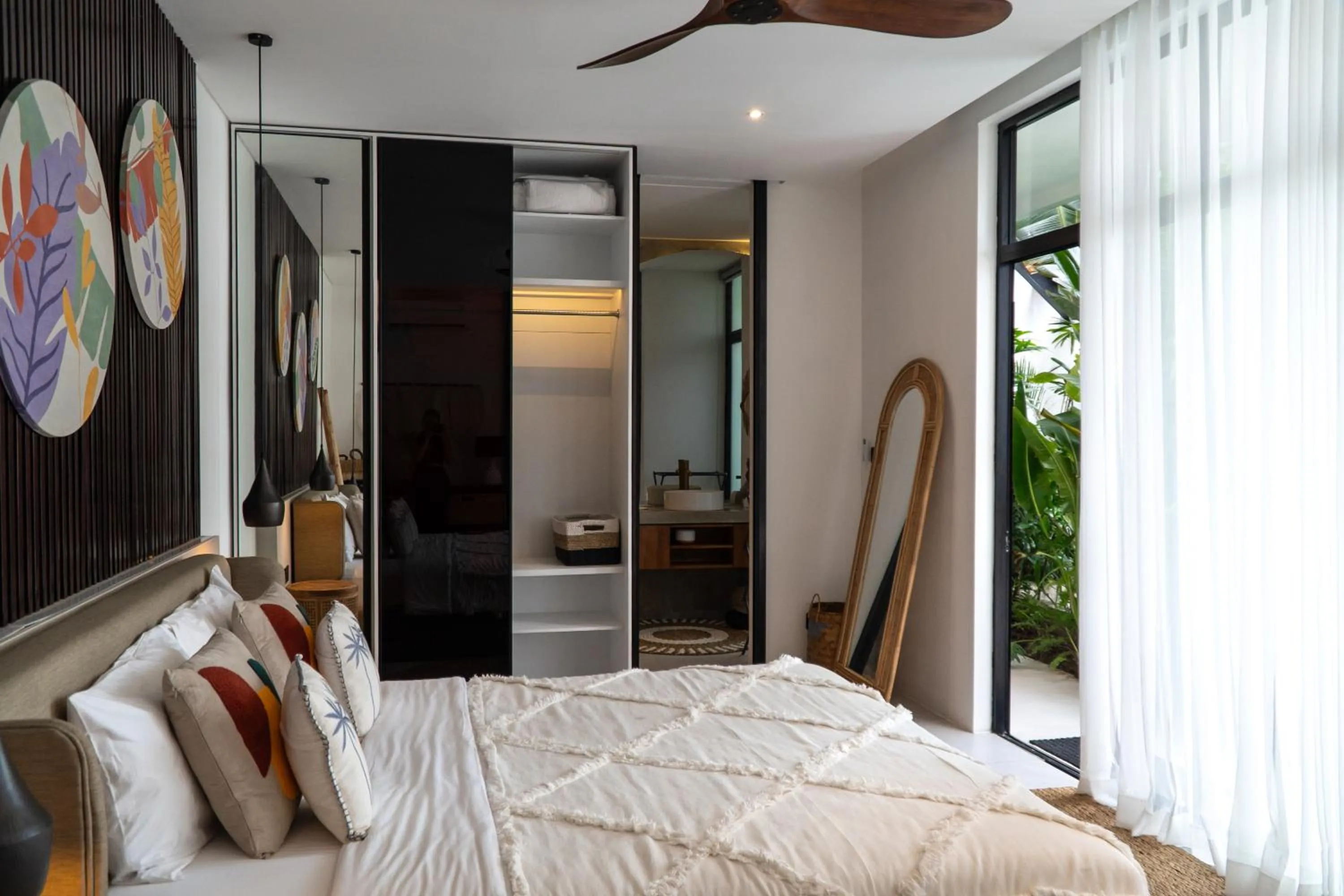 Bed in Baliwood Residence Villas by BREIG