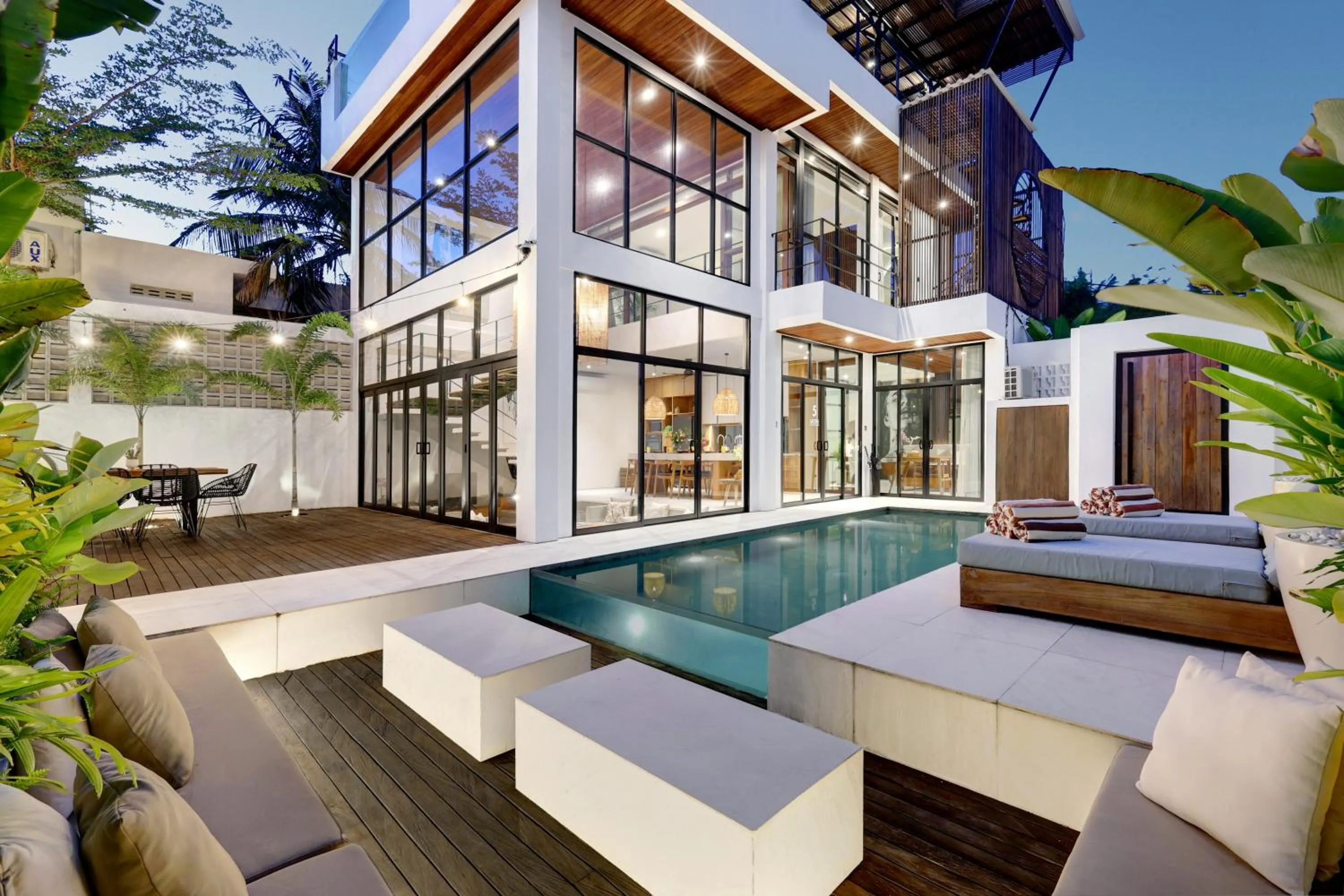 Property building in Baliwood Residence Villas by BREIG