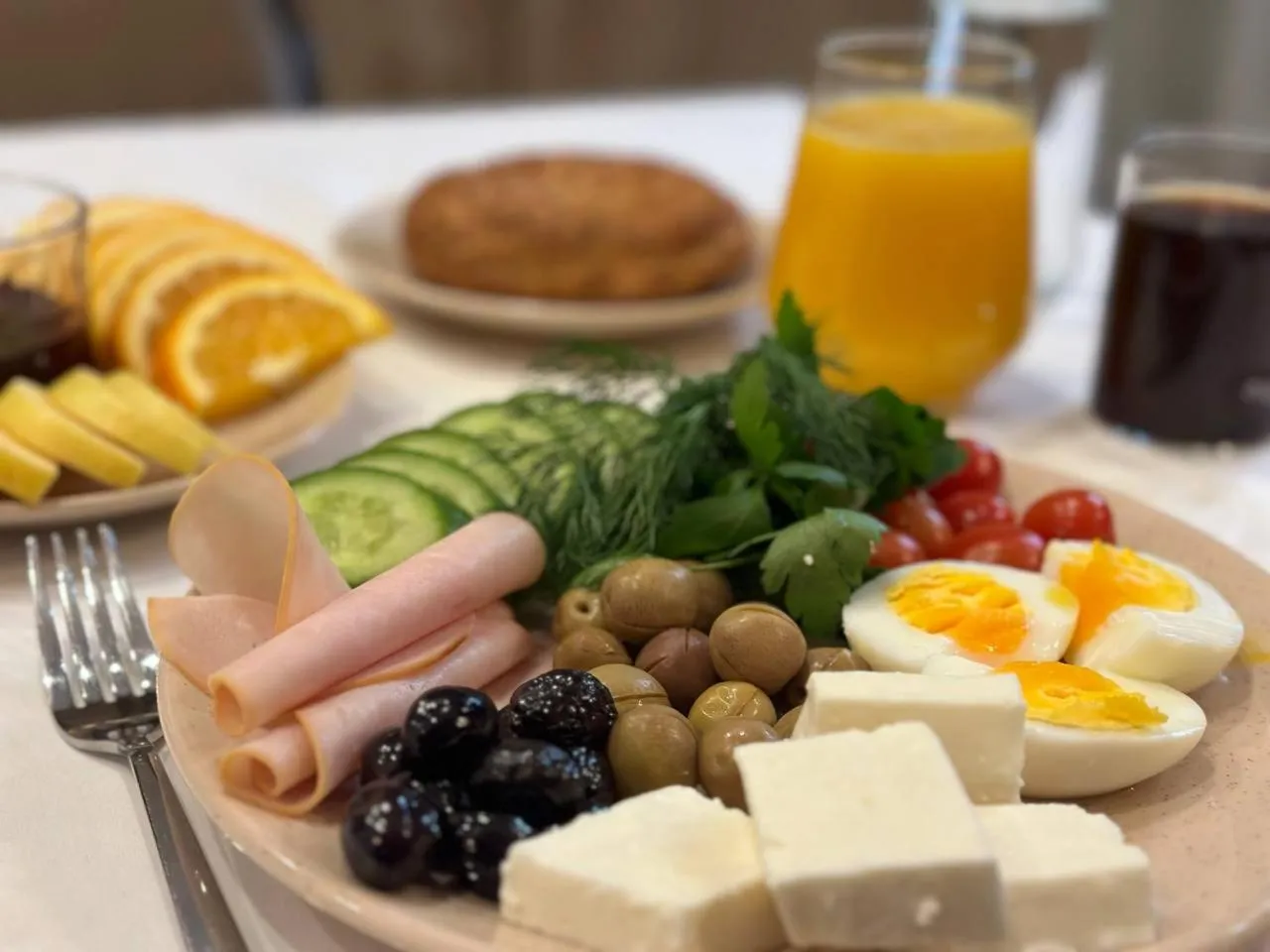 Food and drinks in Deer Hostel & Hotel