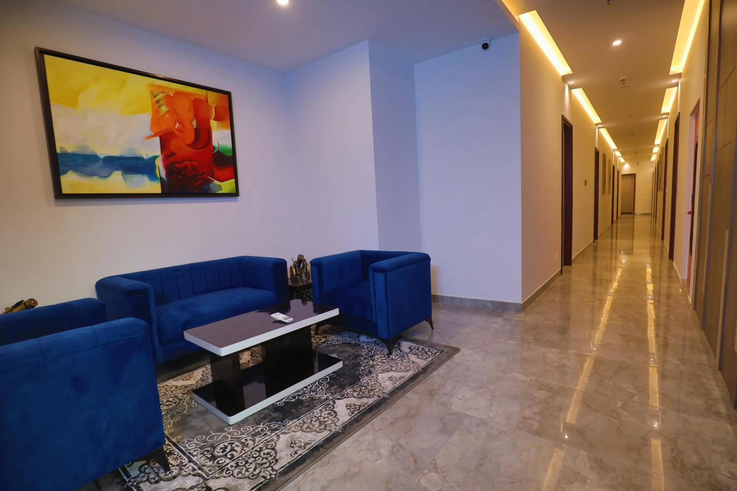 Seating area in Goa Country Club Near Park Hospital BY Pearl I Luxury resort in Gurgaon