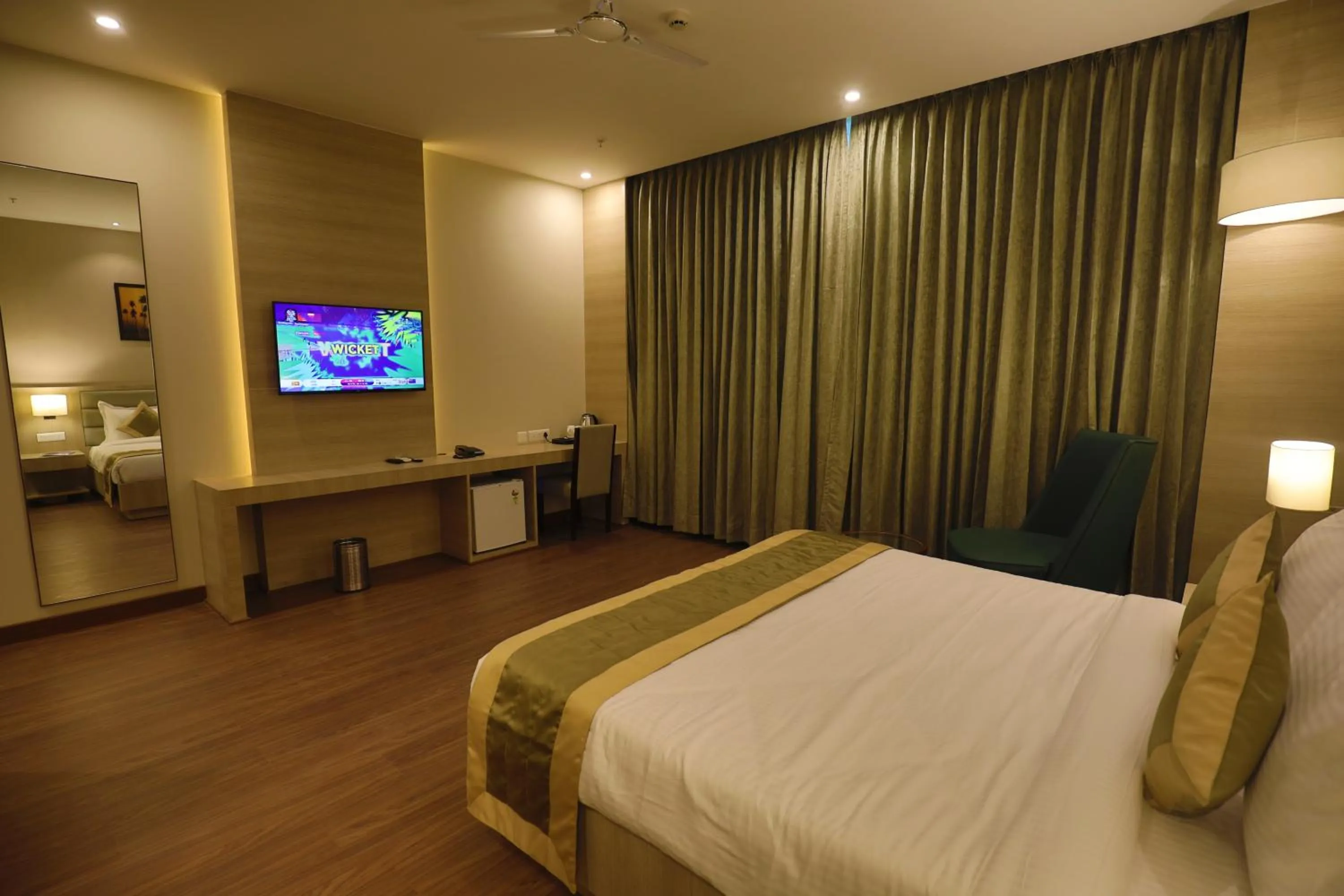 Photo of the whole room, Bed in Goa Country Club Near Park Hospital BY Pearl I Luxury resort in Gurgaon