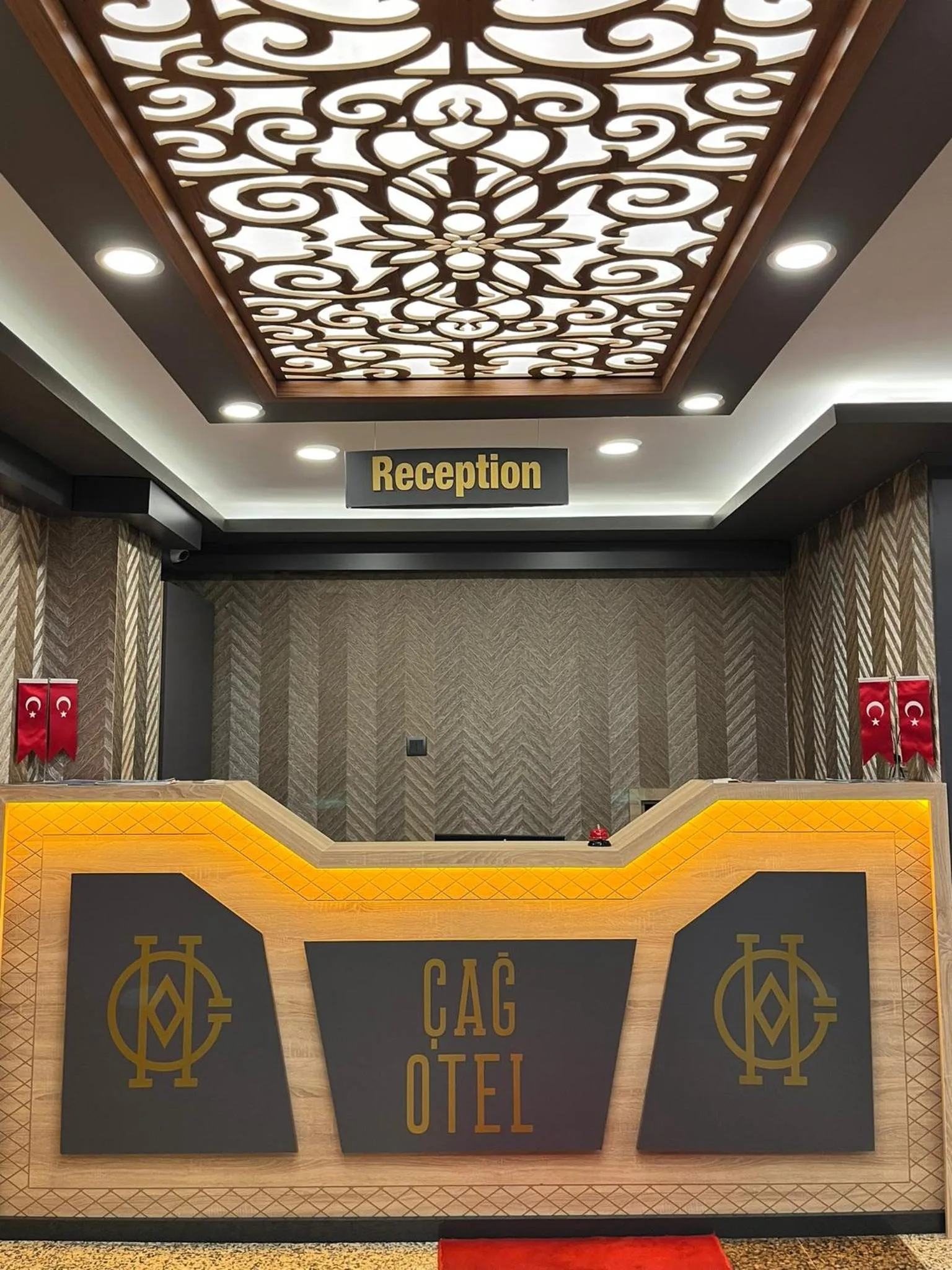 Lobby or reception in ÇAĞ OTEL