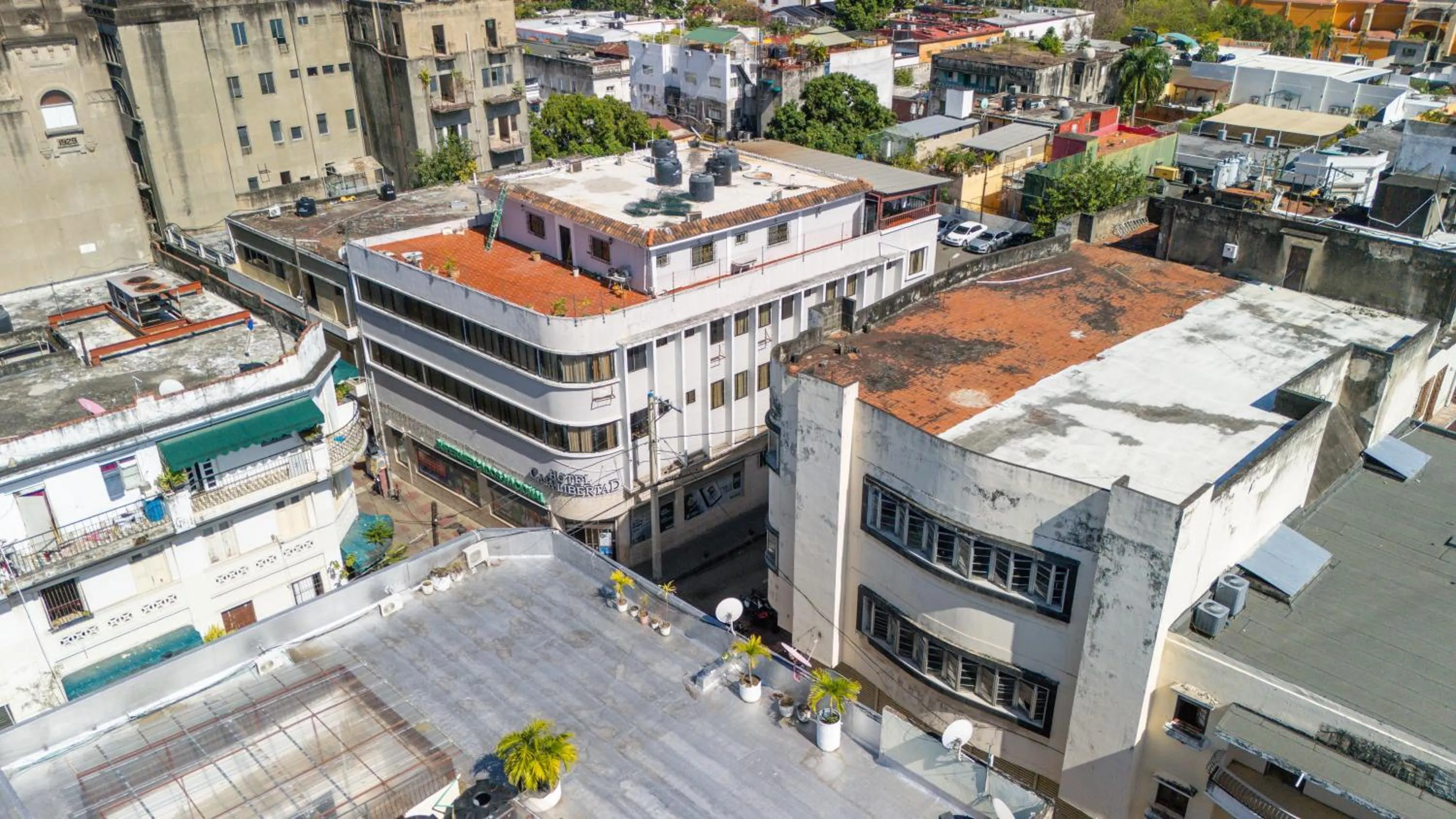 Hotel Libertad at historic main street
