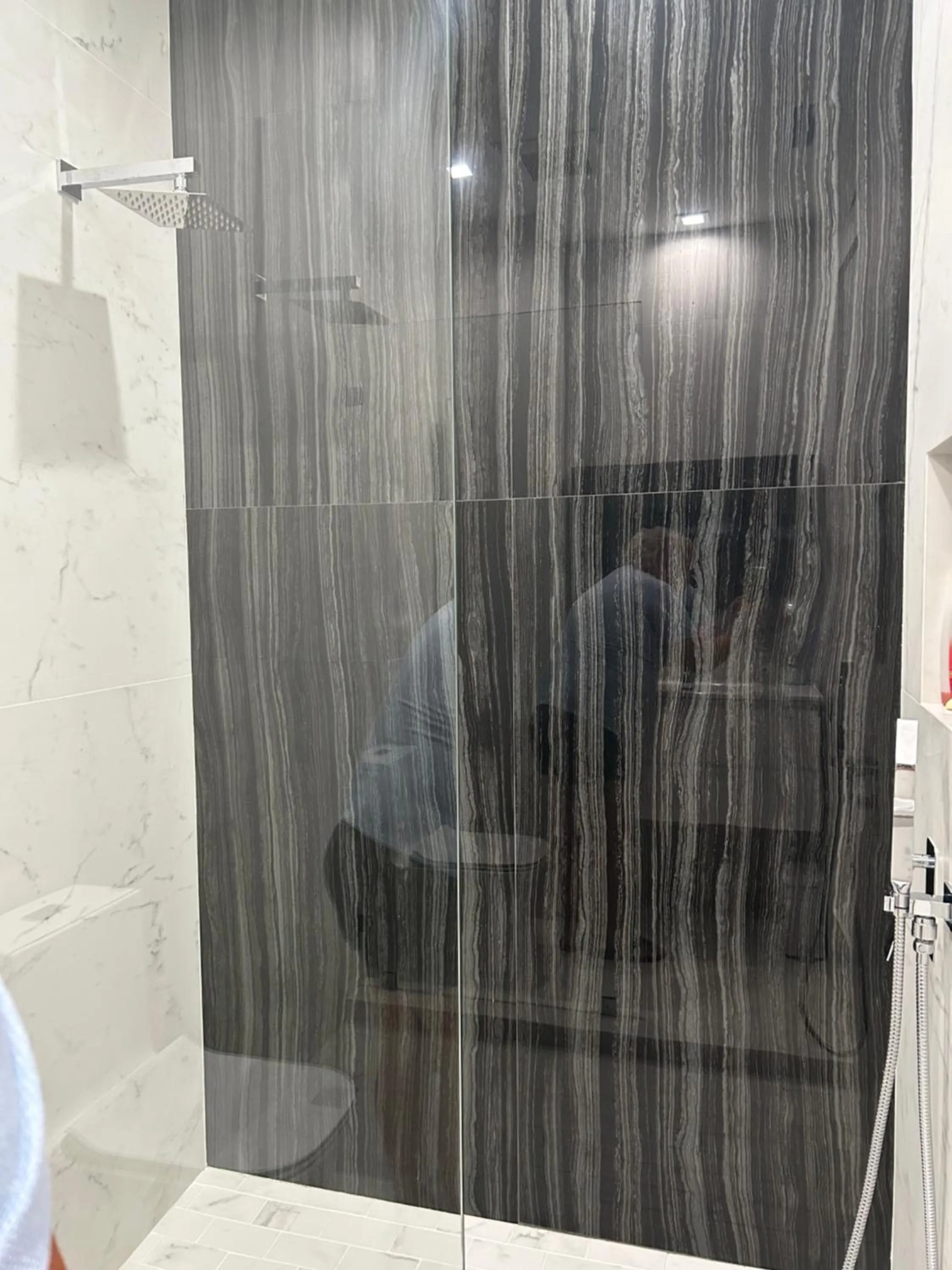 Men only clothing option guesthouse near Wilton Manors