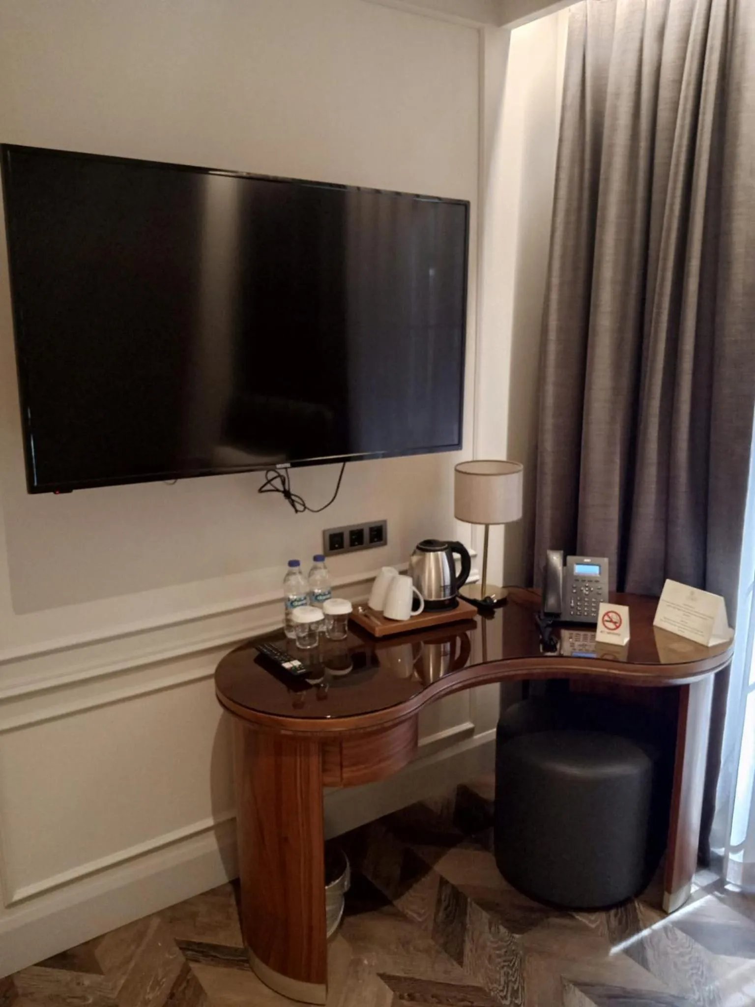 Coffee/tea facilities in Livro Hotel