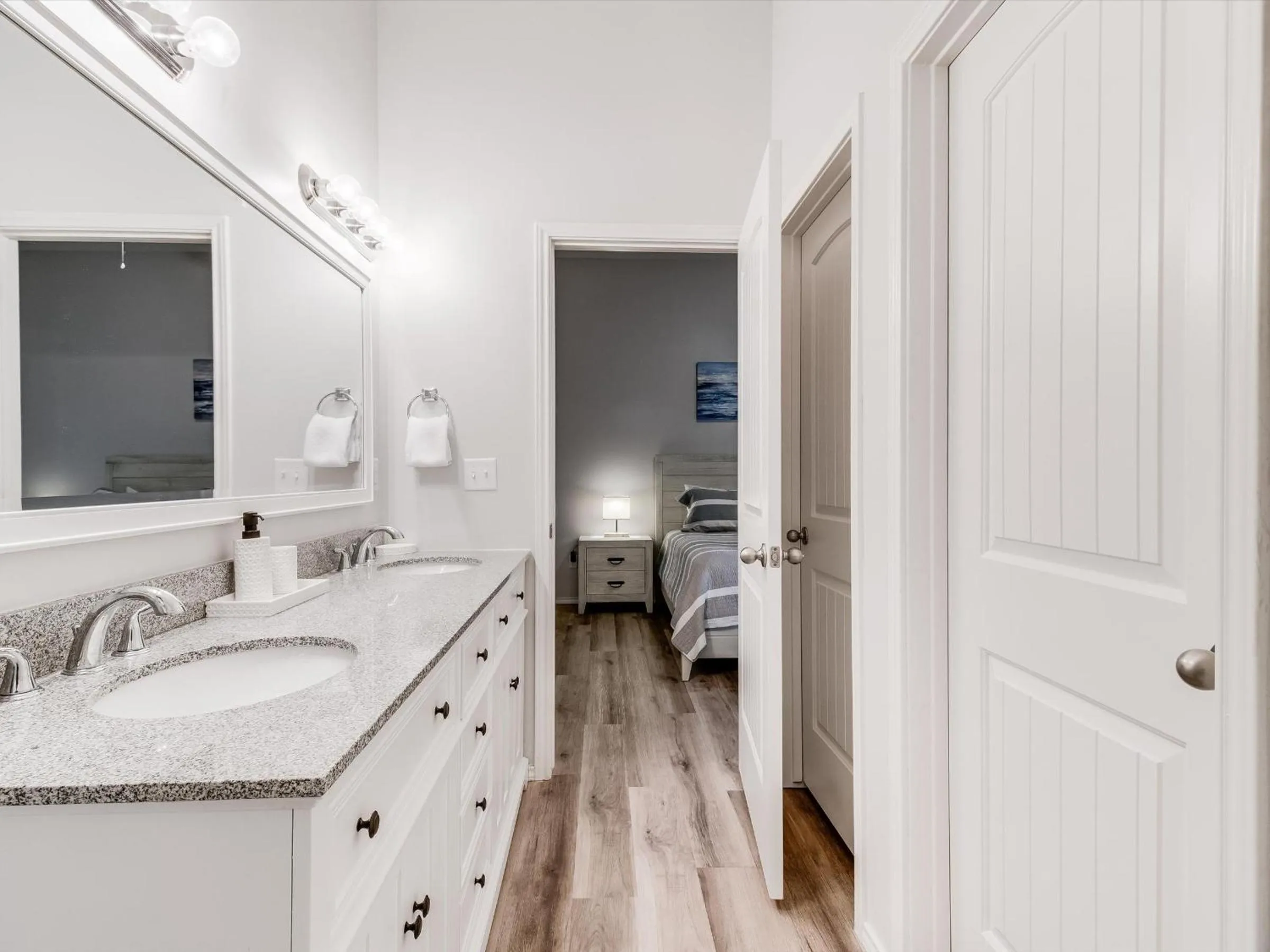 Other in Reel Inn Relax