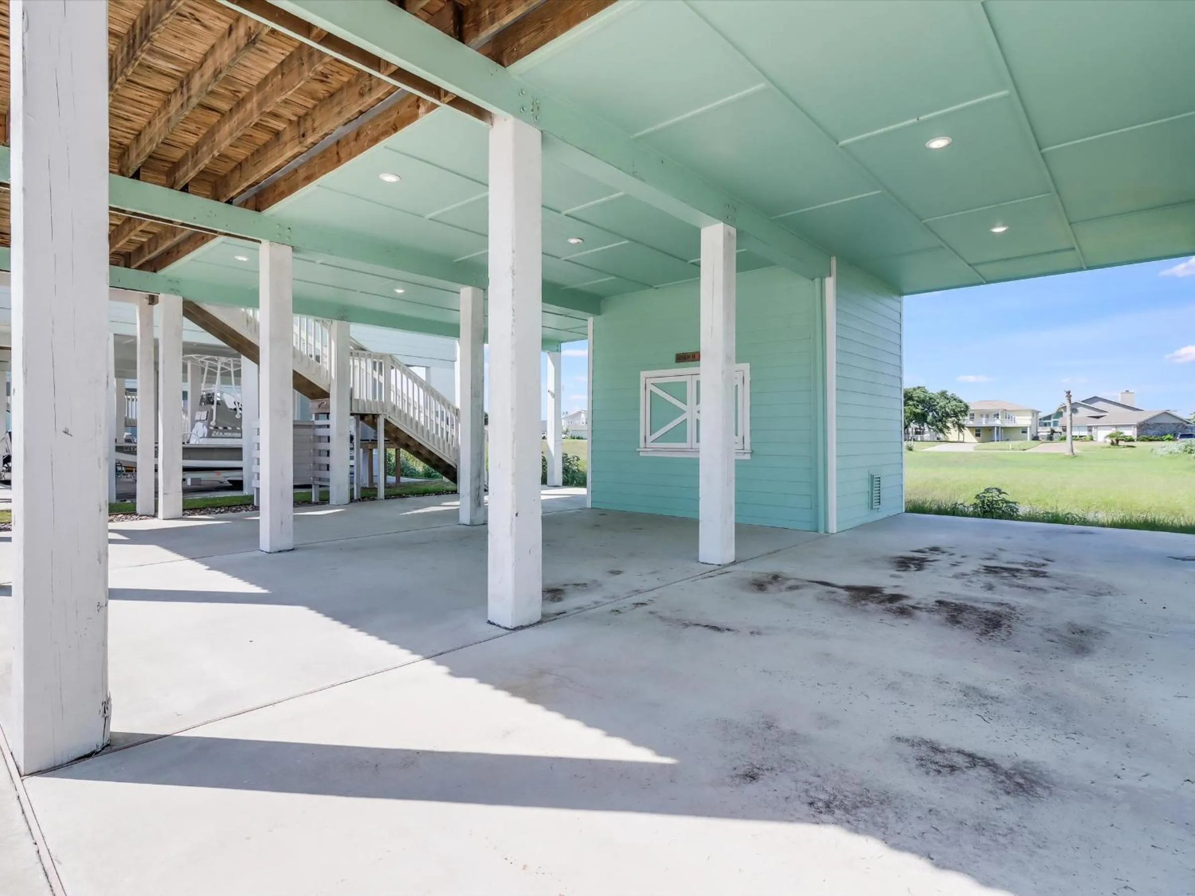 Other in Reel Inn Relax