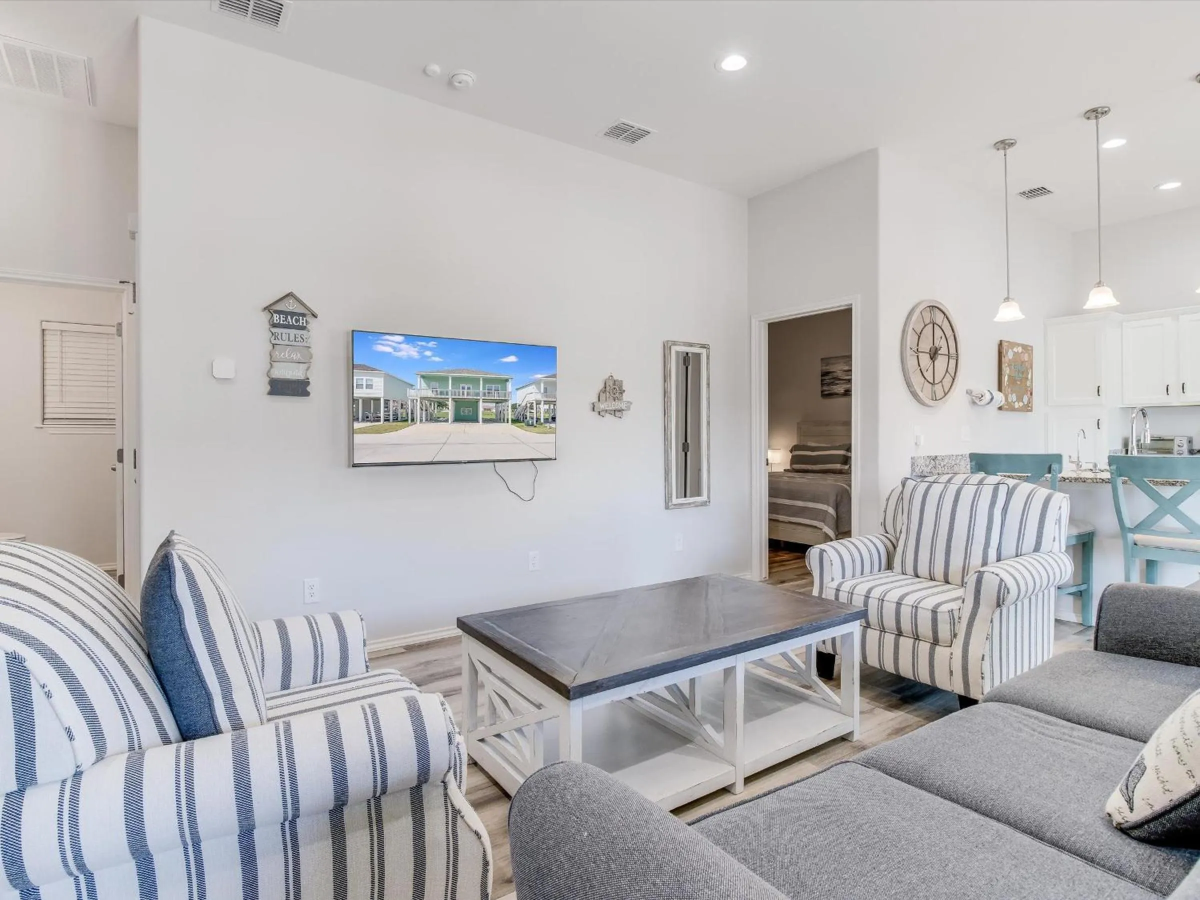 Other in Reel Inn Relax