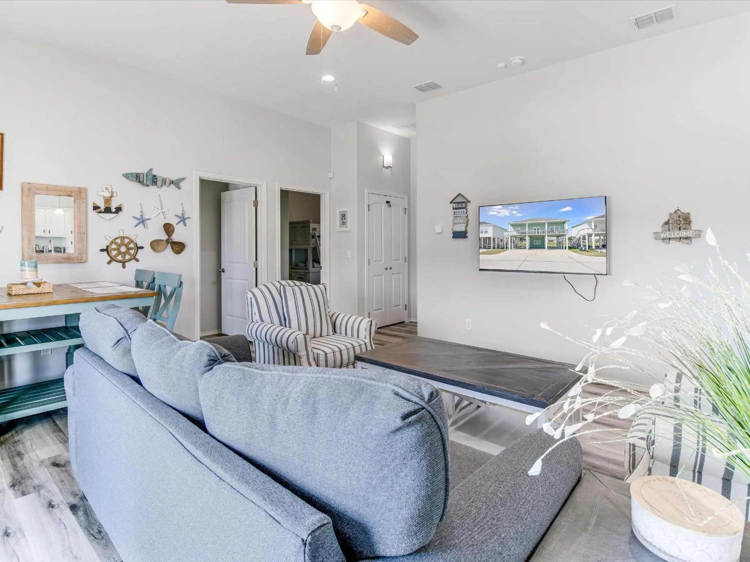 Other in Reel Inn Relax