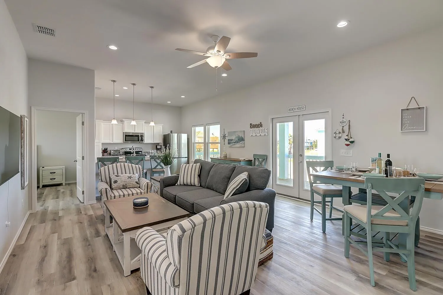 Other in Reel Inn Relax