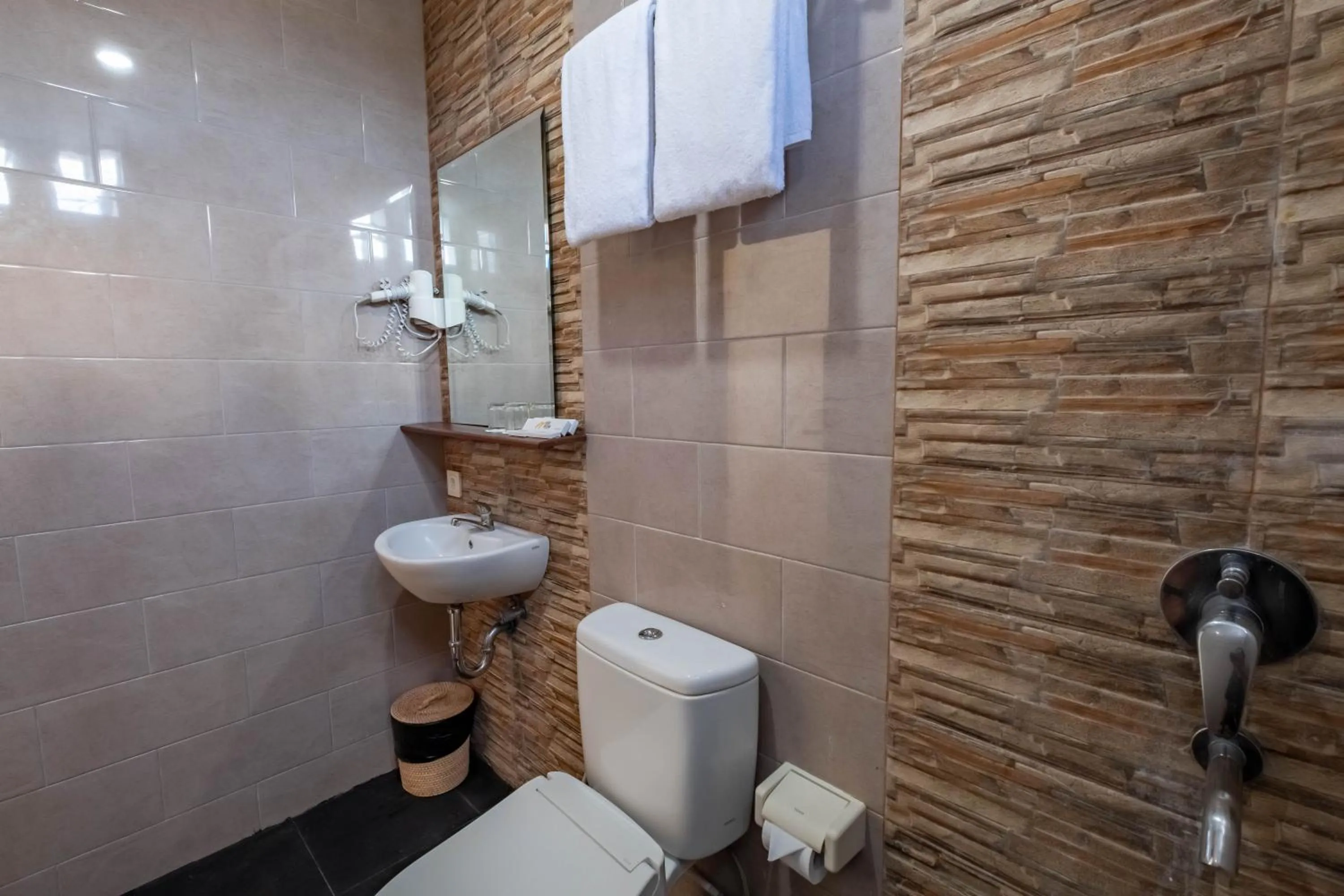 Toilet in Kubu Belona Canggu