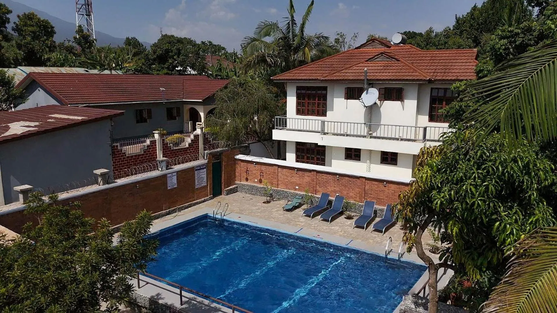 Swimming pool in Bamboo Village