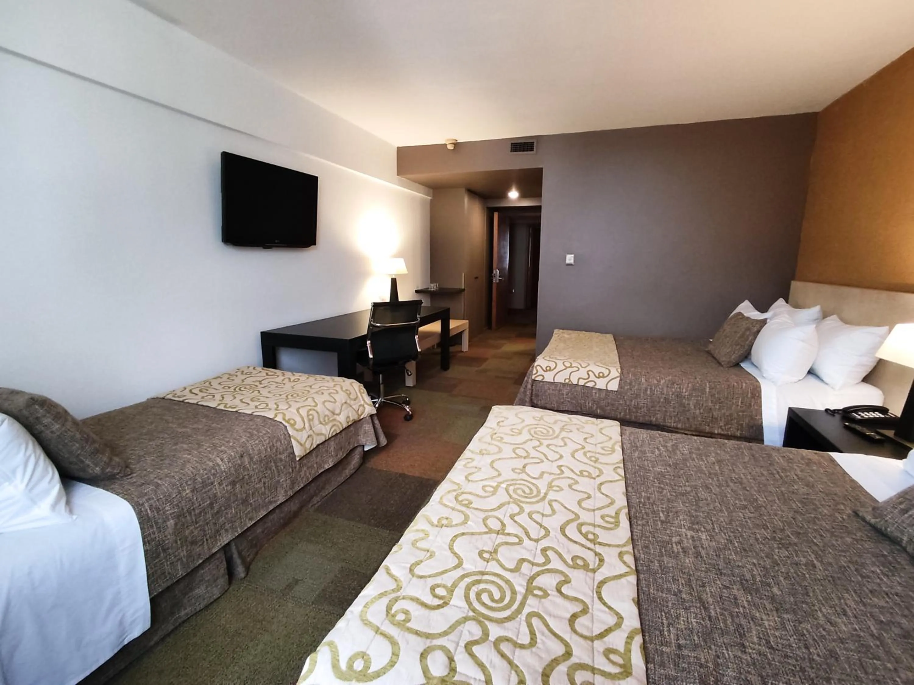 Bed in Hotel Alborada