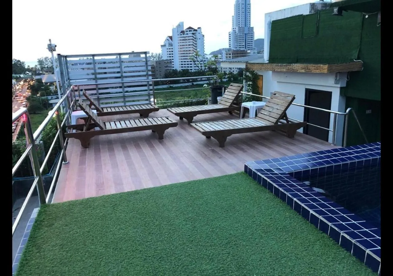 Property building in Patong Dynasty Royal Hotel