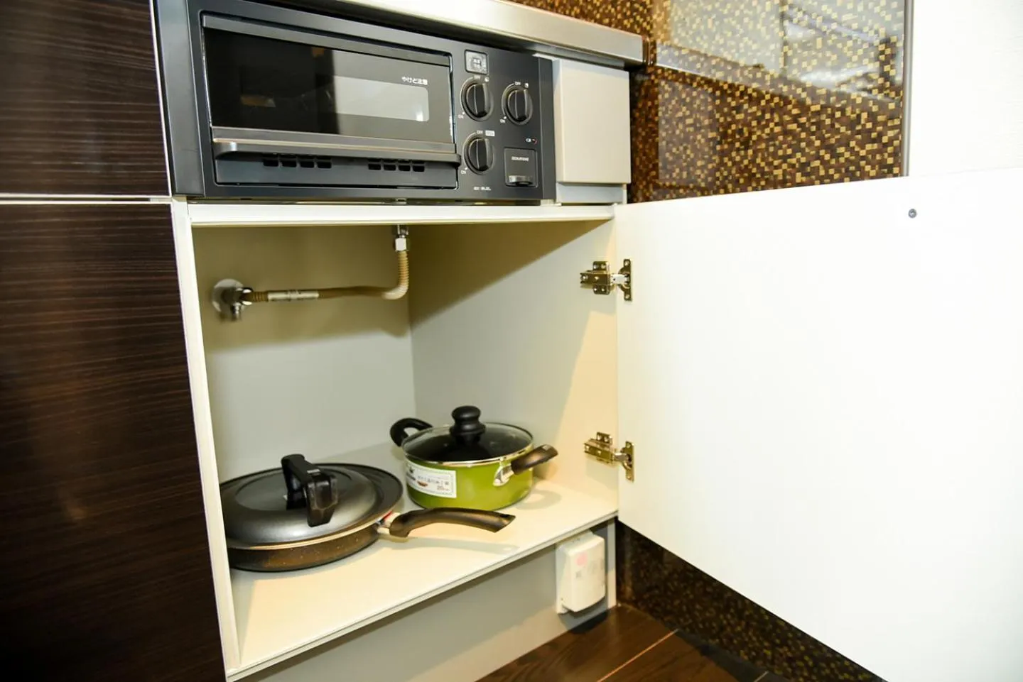 Kitchen or kitchenette in Sun Court Hongodori Garden Hills