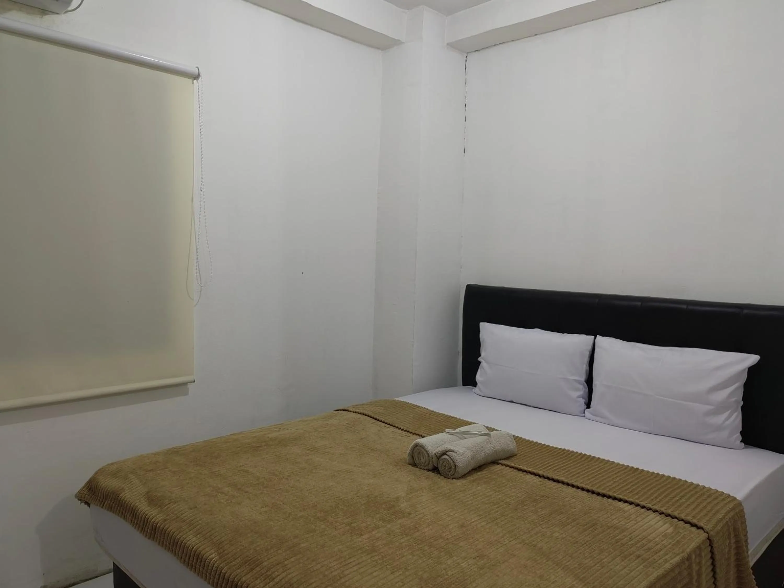 Bedroom, Bed in Mailbox Arsakha Lobi B Cibubur Village