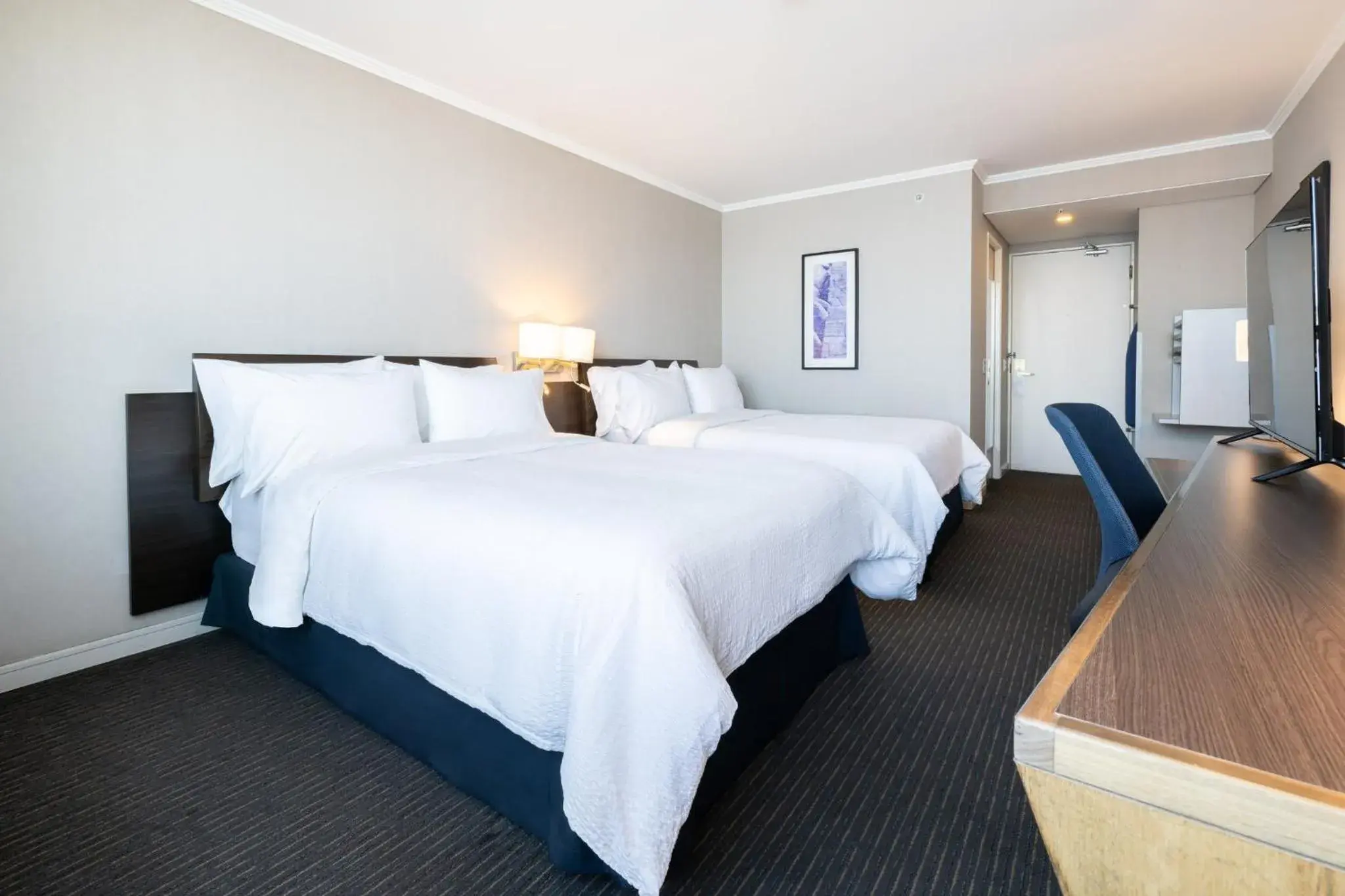 Standard Room with Two Queen Beds in Holiday Inn Express - Antofagasta by IHG Standard Room with Two Queen Beds in Holiday Inn Express - Antofagasta by IHG