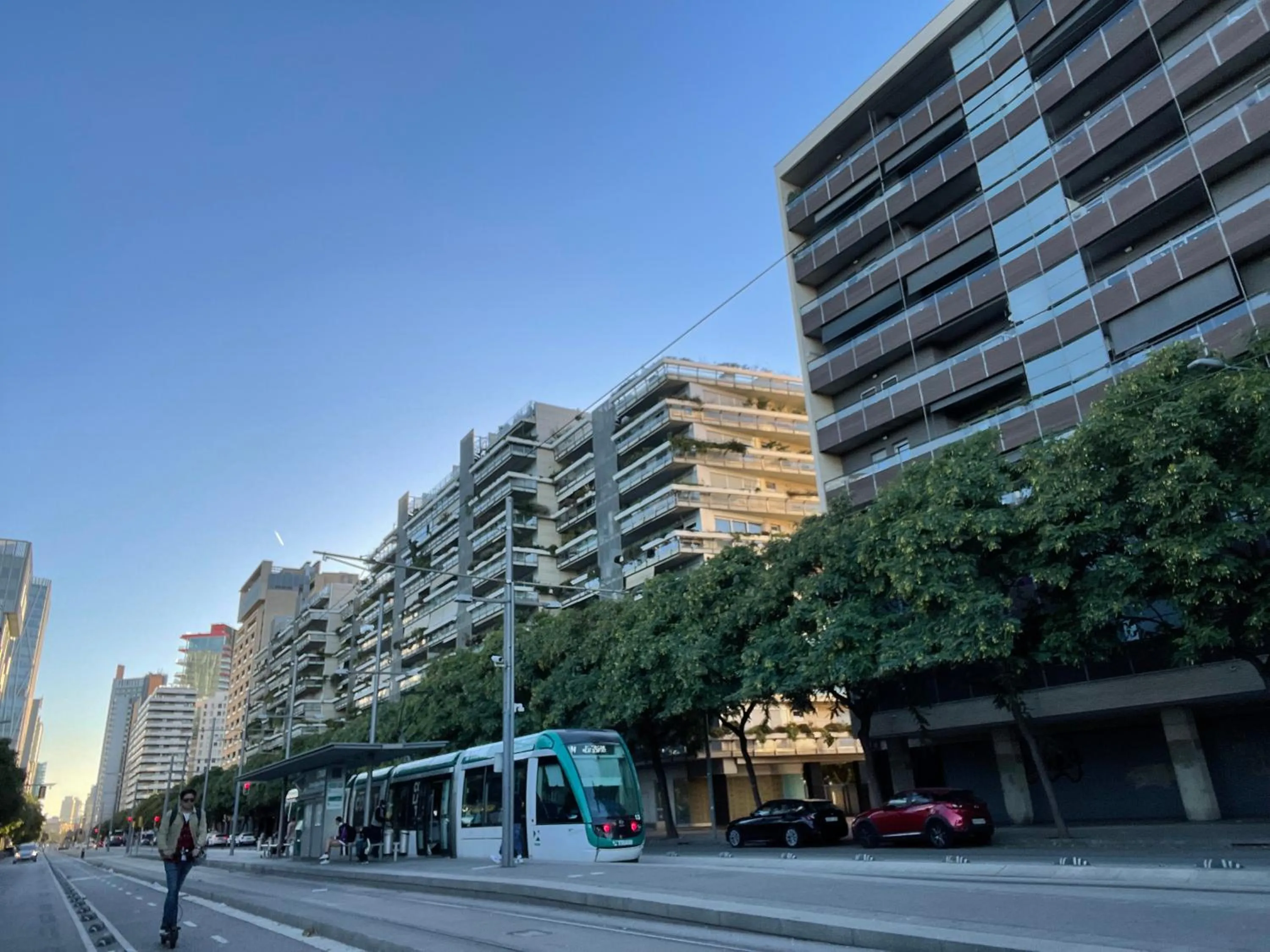 Neighbourhood in Standing Apartment Barcelona Forum