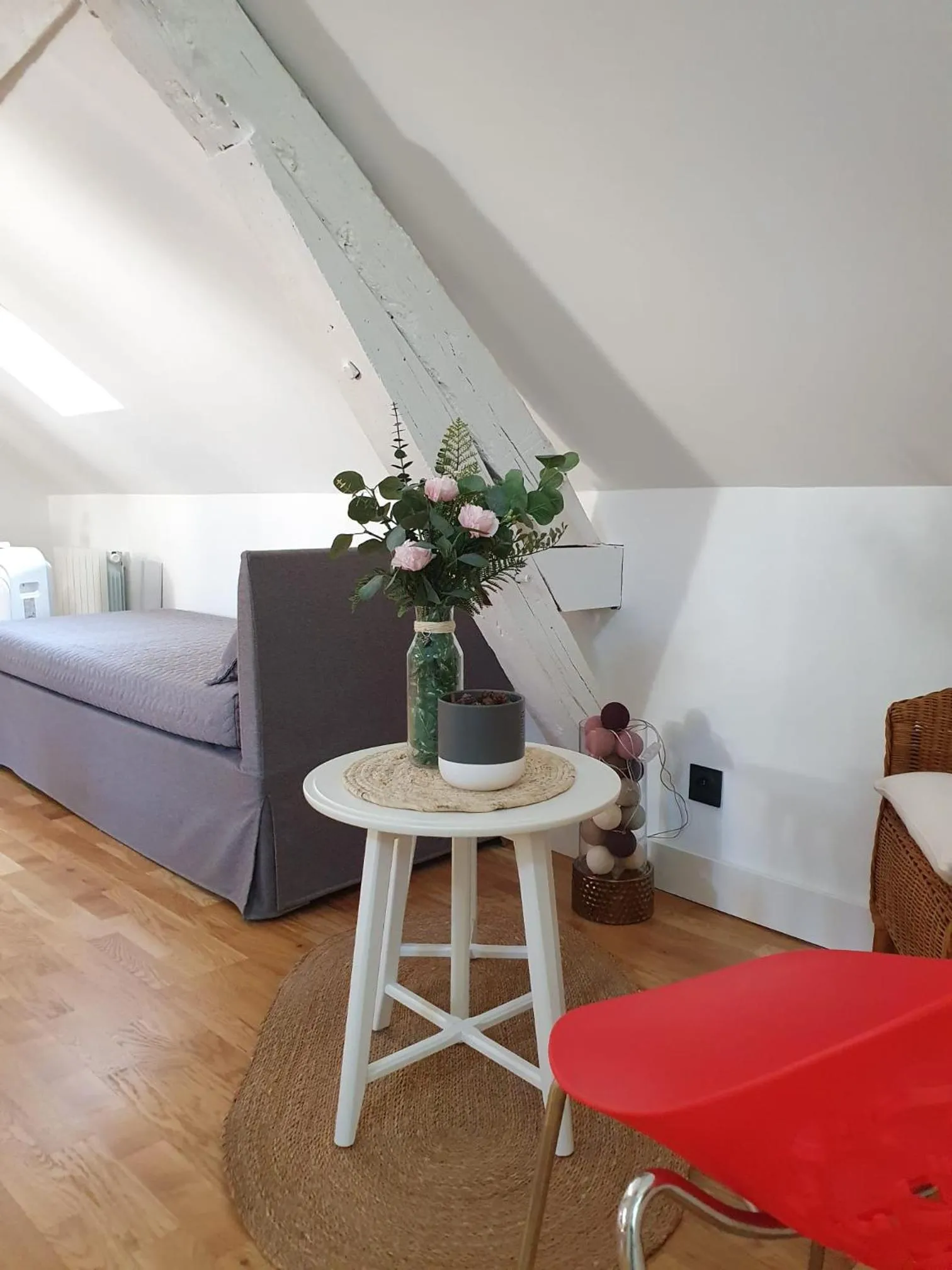 Living room, Bed in Quiétude au Bord de Loire.