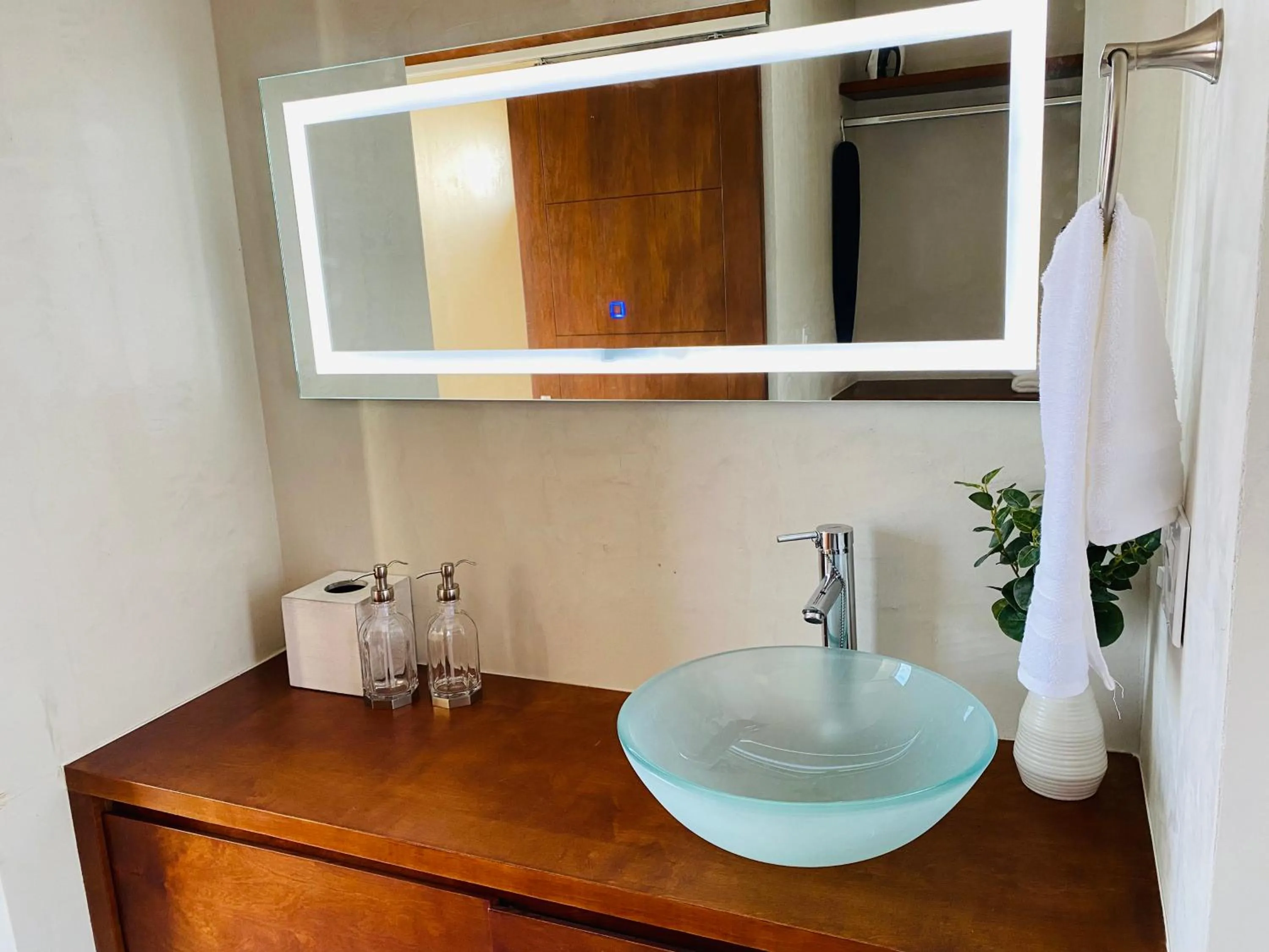 Bathroom in Sarab Hotel