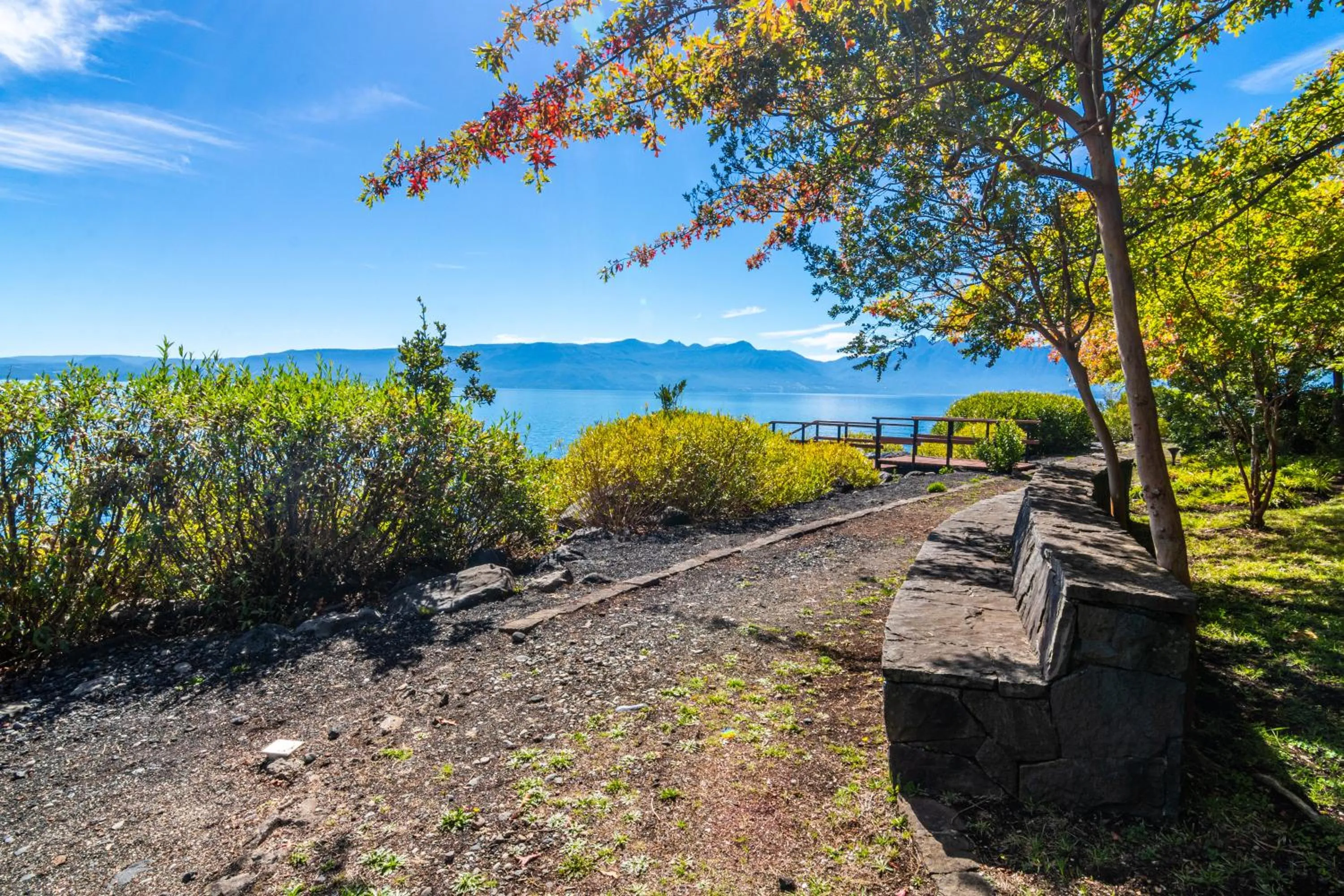 Park Lake Luxury Hotel