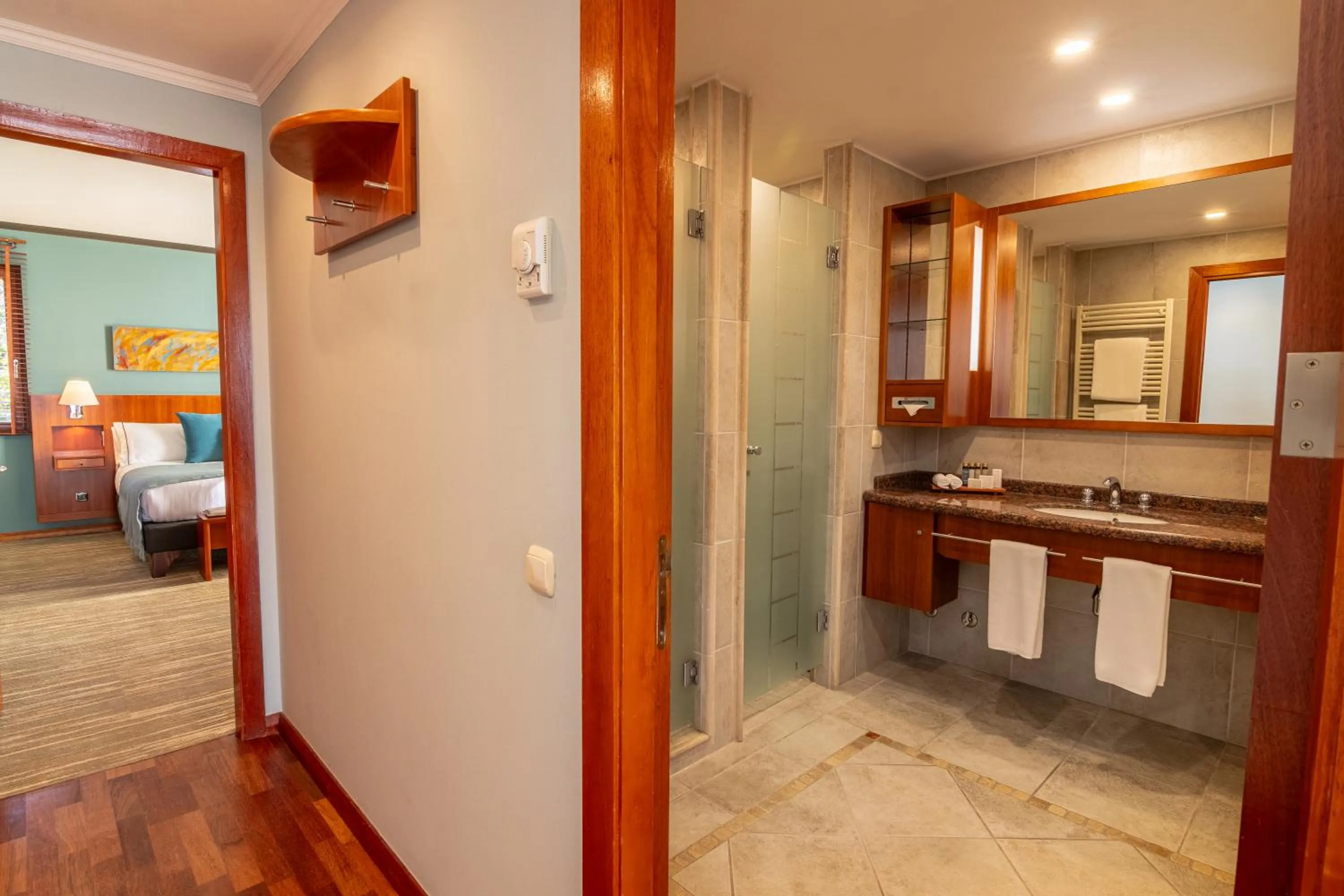 Bathroom in Park Lake Luxury Hotel