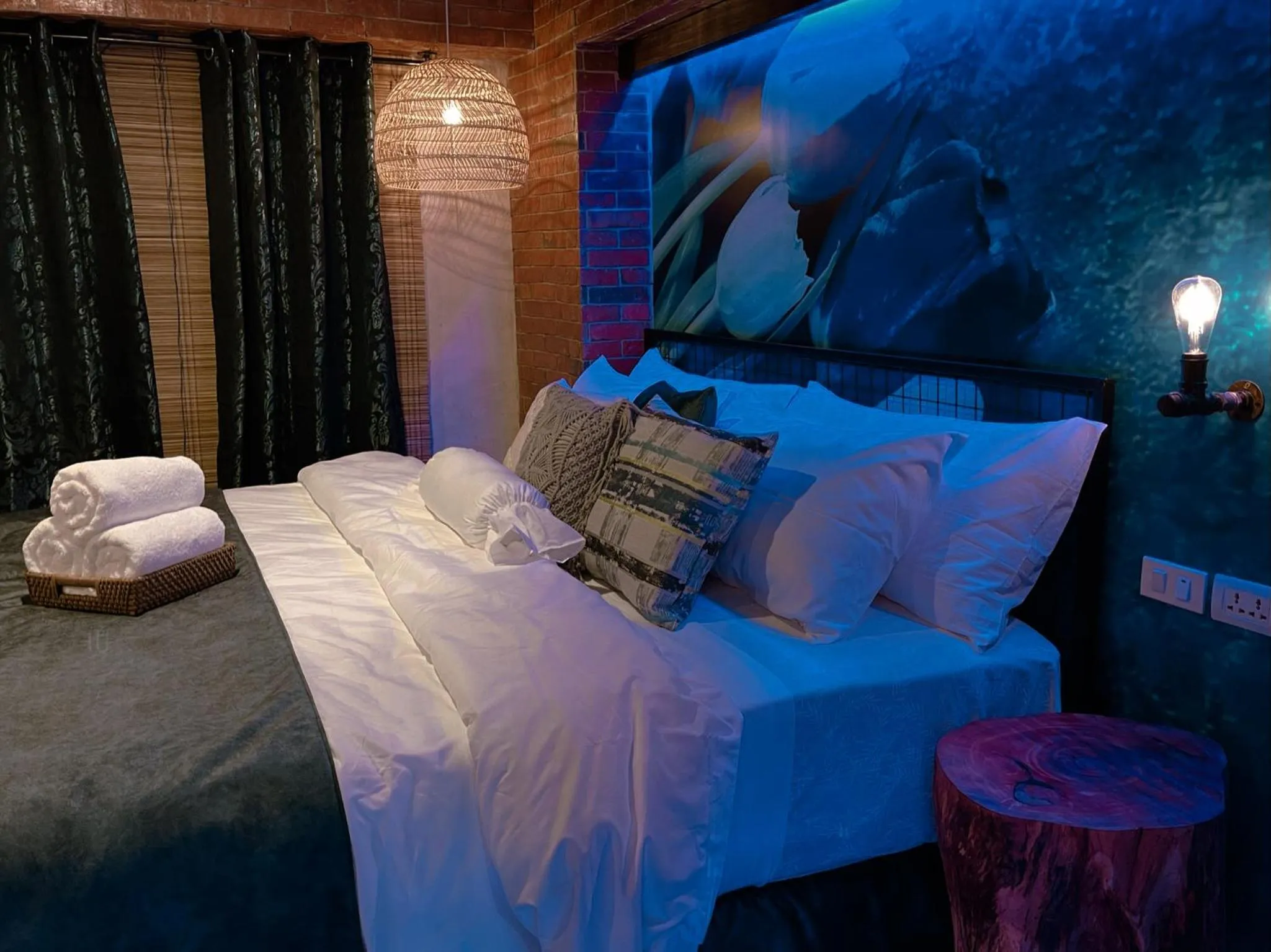 Bedroom, Bed in Blue Tulip - 4mins from Mactan Airport