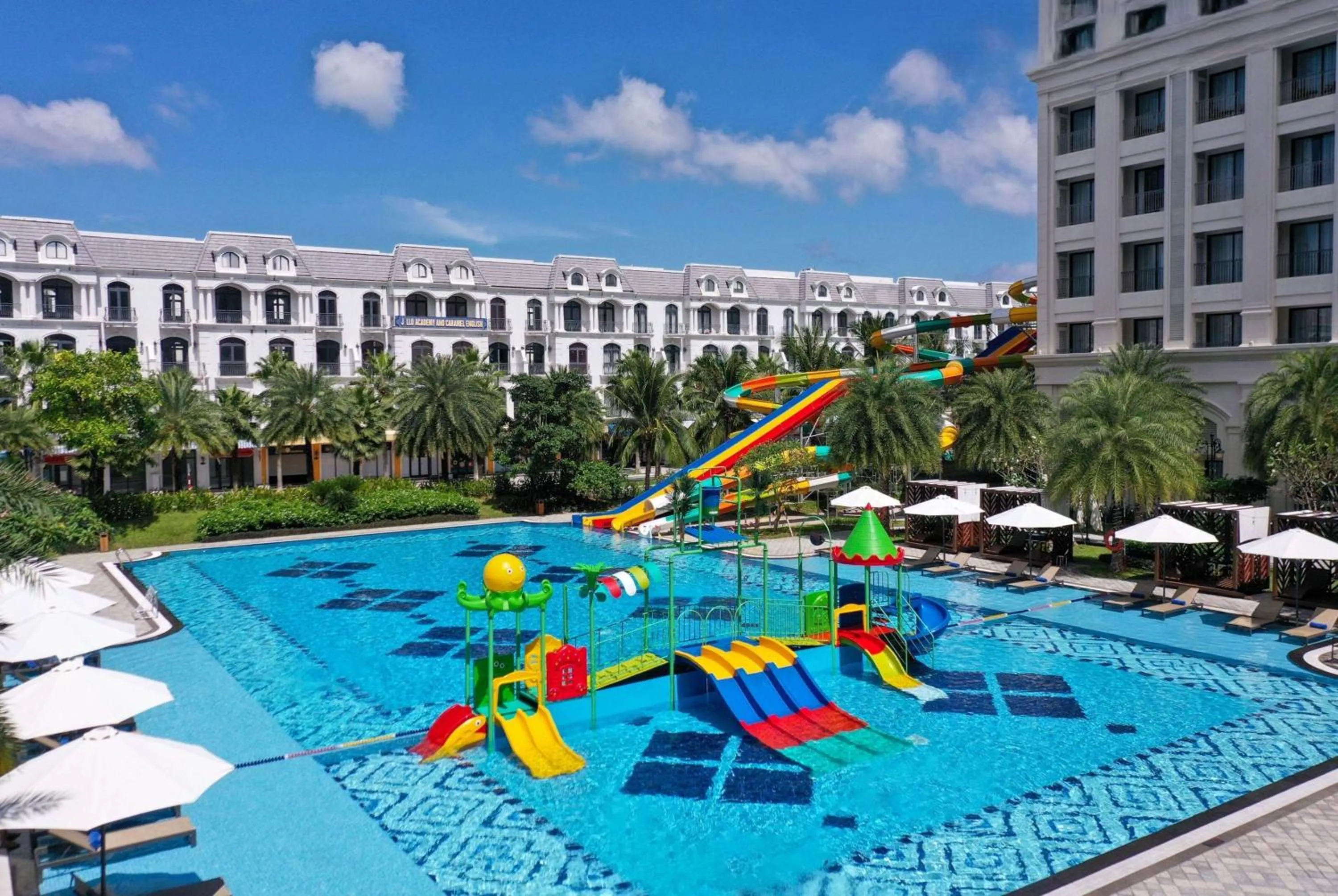 Swimming pool in Wyndham Garden Grandworld Phu Quoc