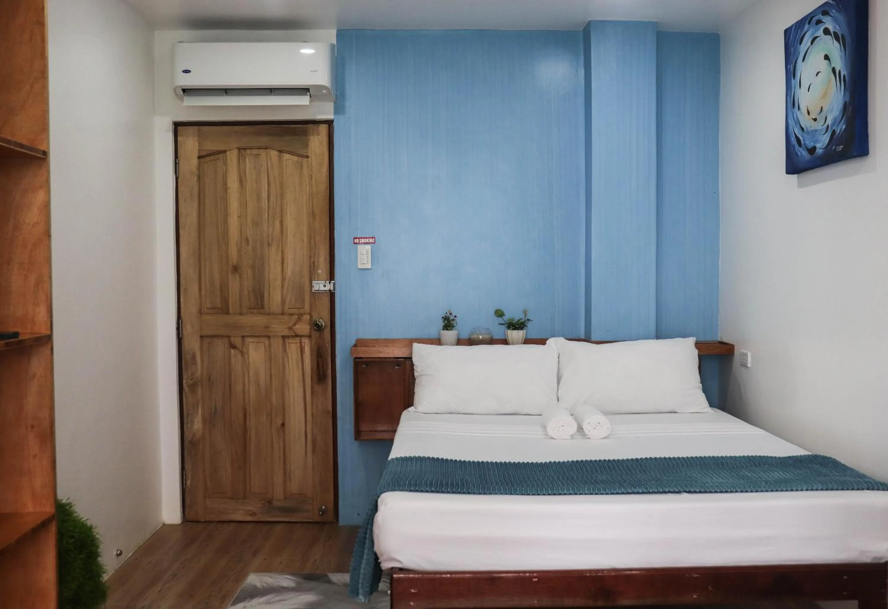 Bedroom, Bed in The Beach House