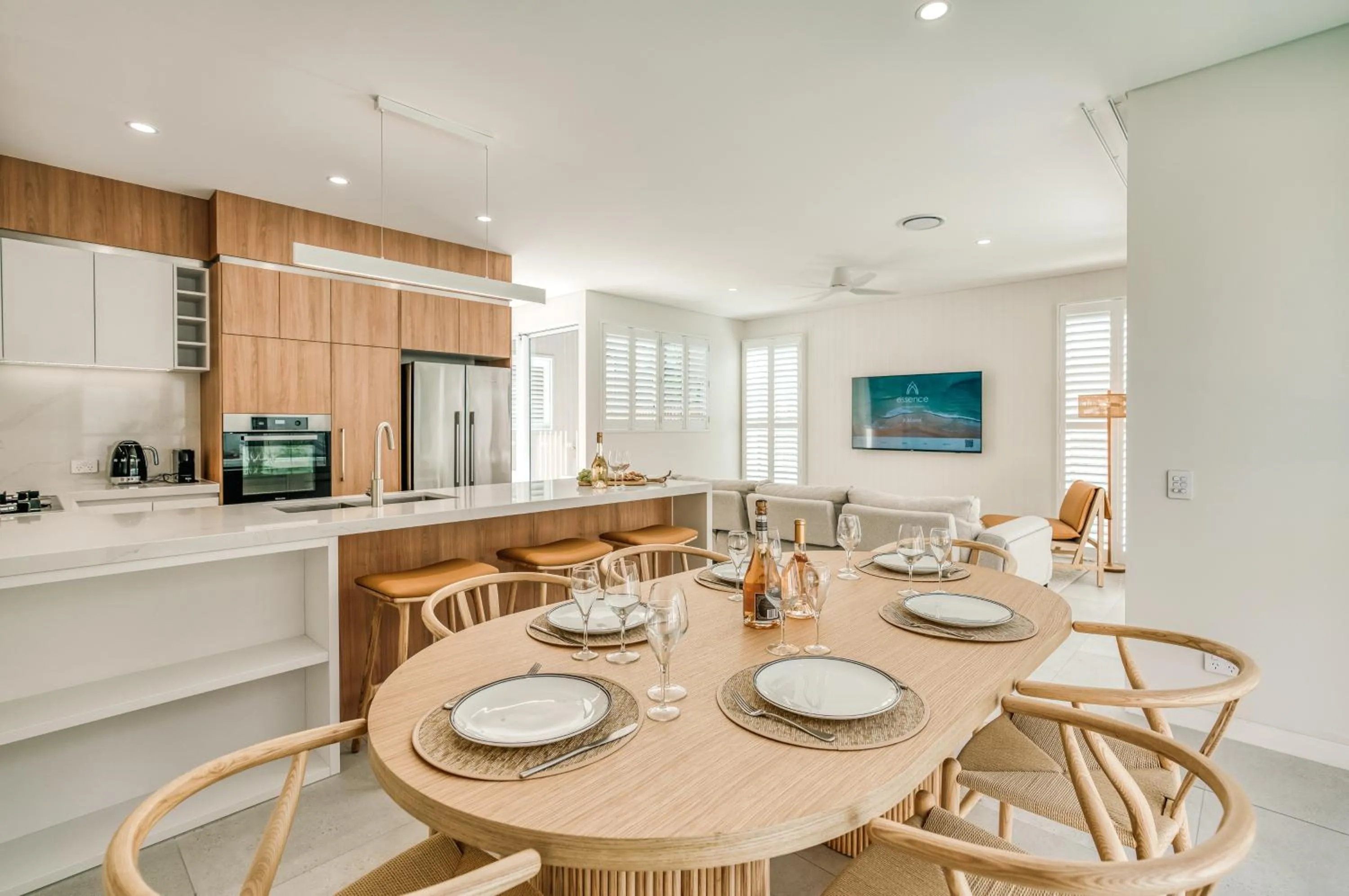 Dining area in Essence Peregian Beach