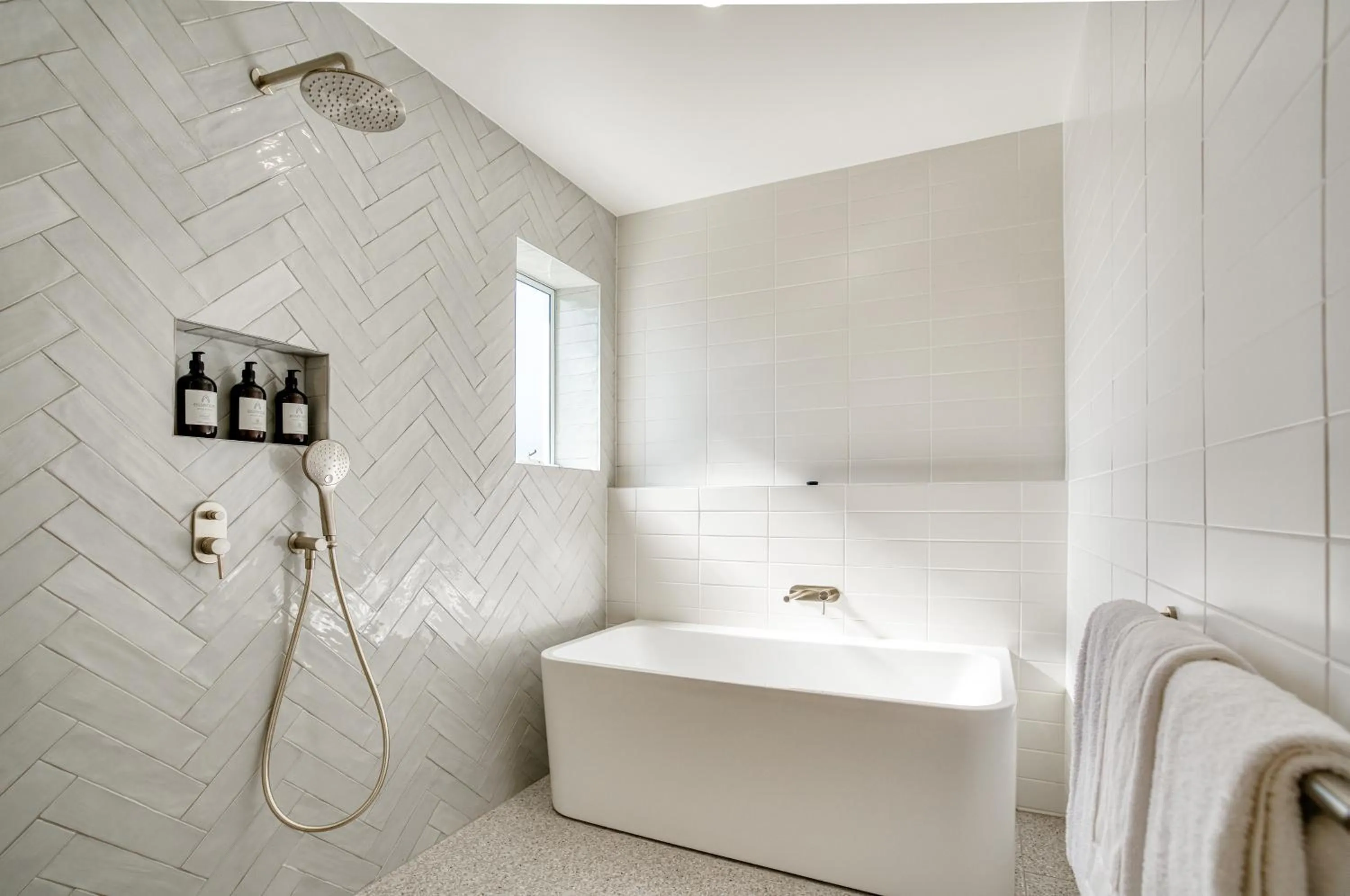 Shower in Essence Peregian Beach