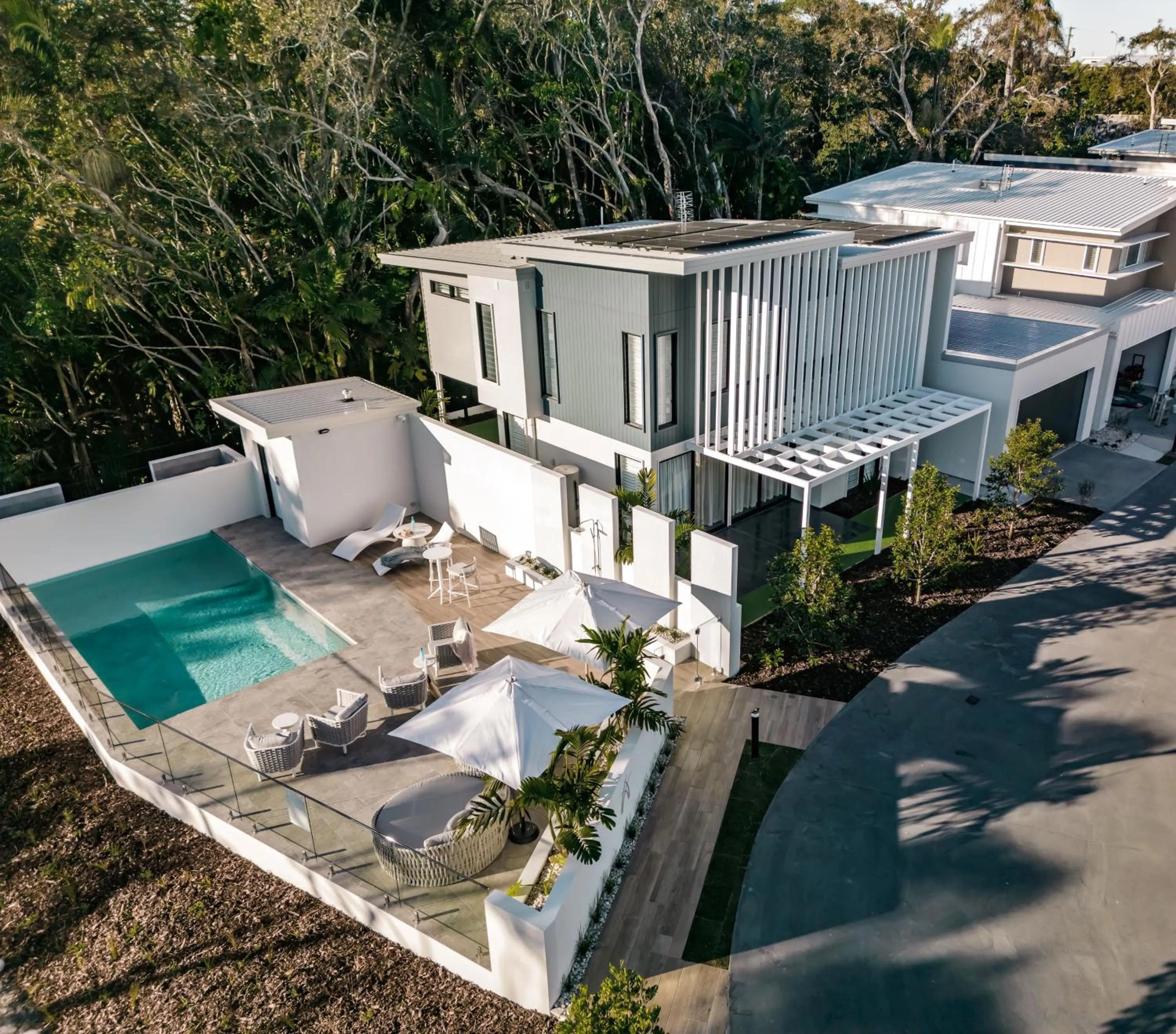 Day in Essence Peregian Beach