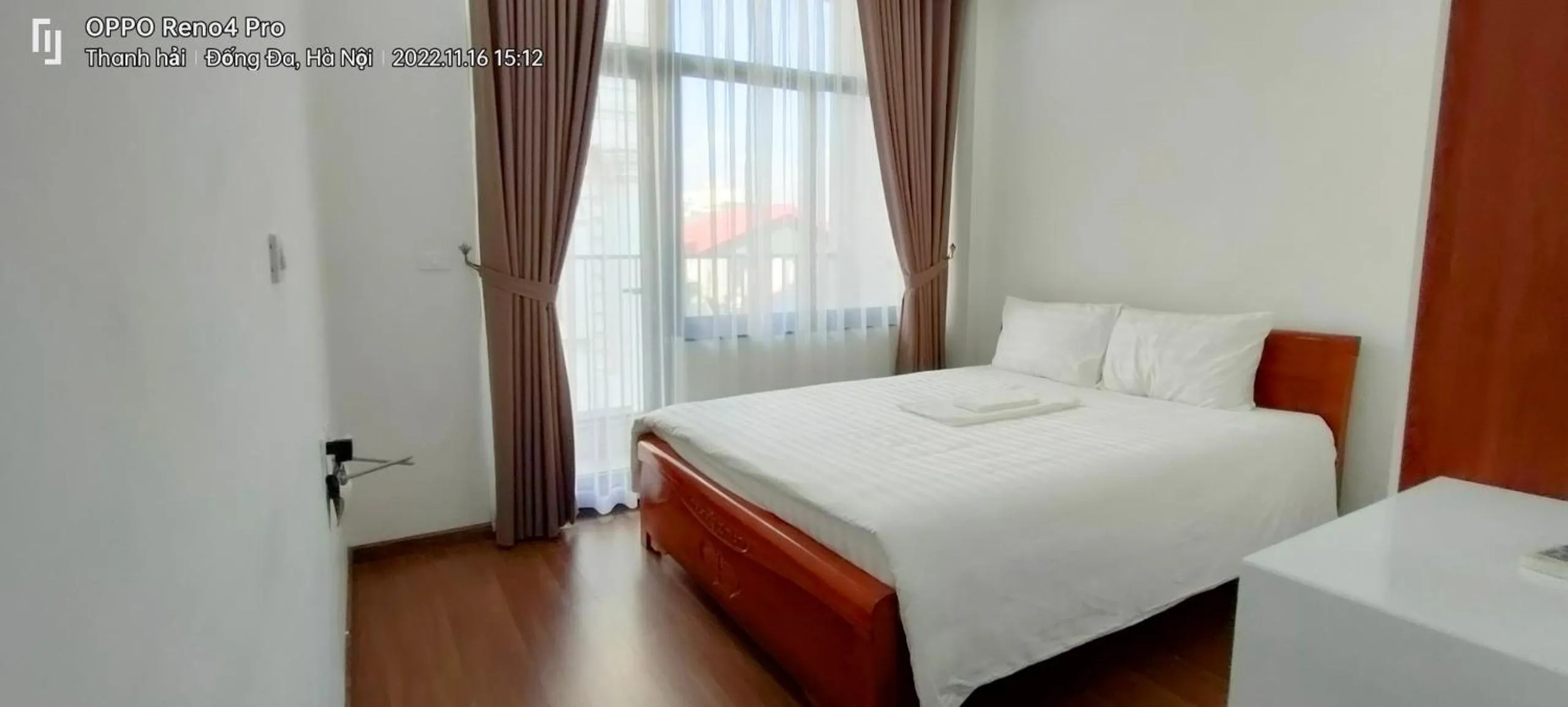 Bed in Era Apartment Đông Các