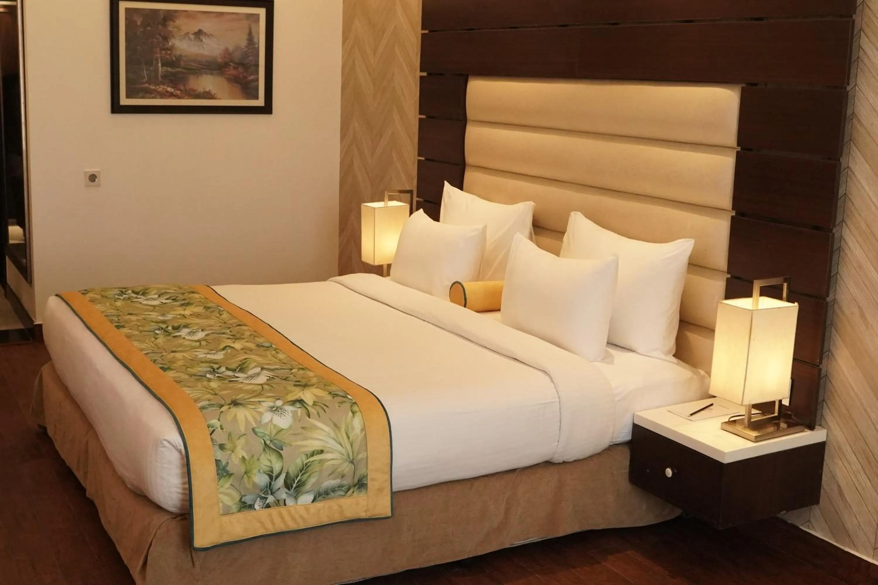 Bedroom, Bed in Utopian Luxe