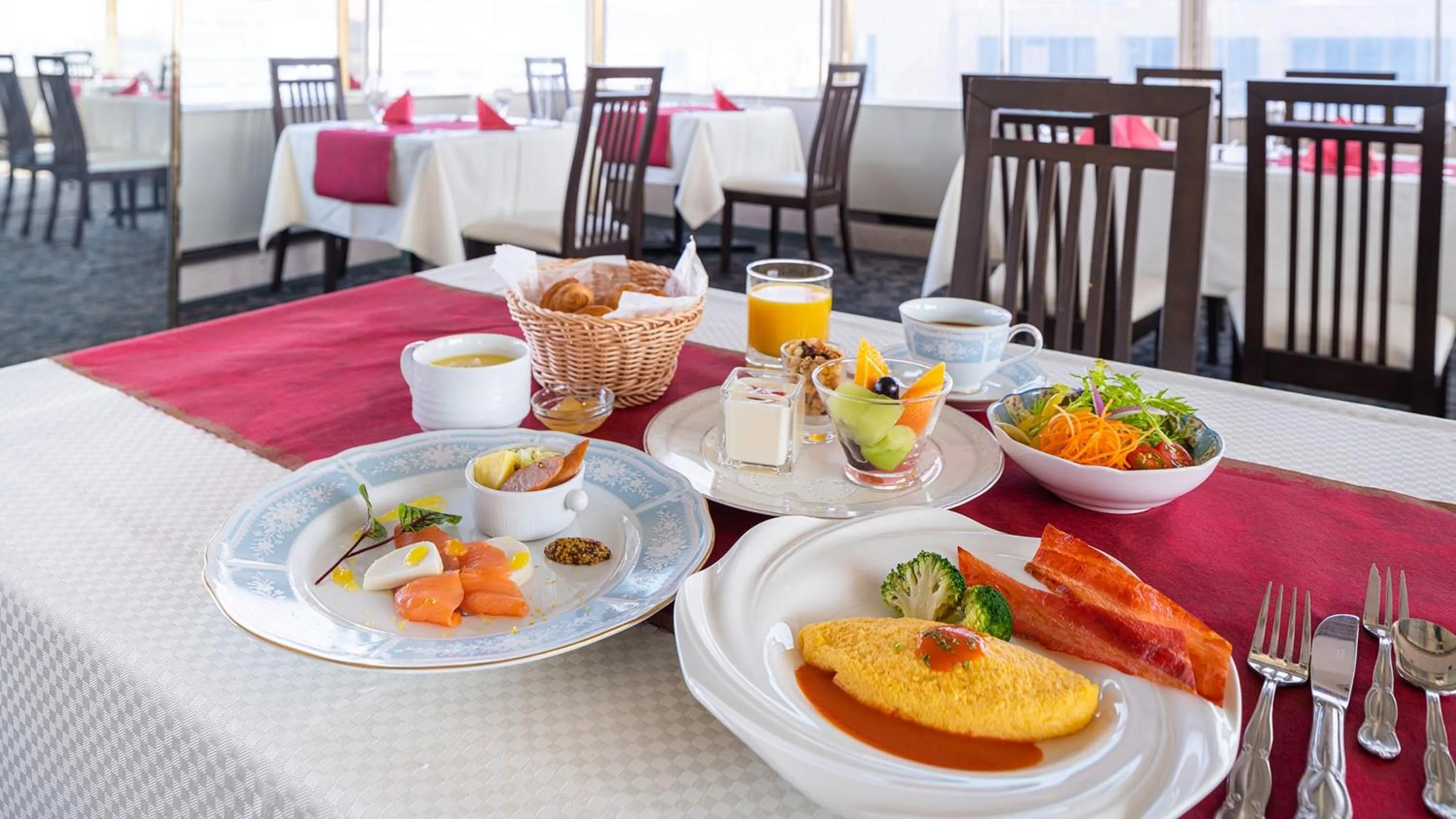 Hiroshima Grand Intelligent Hotel