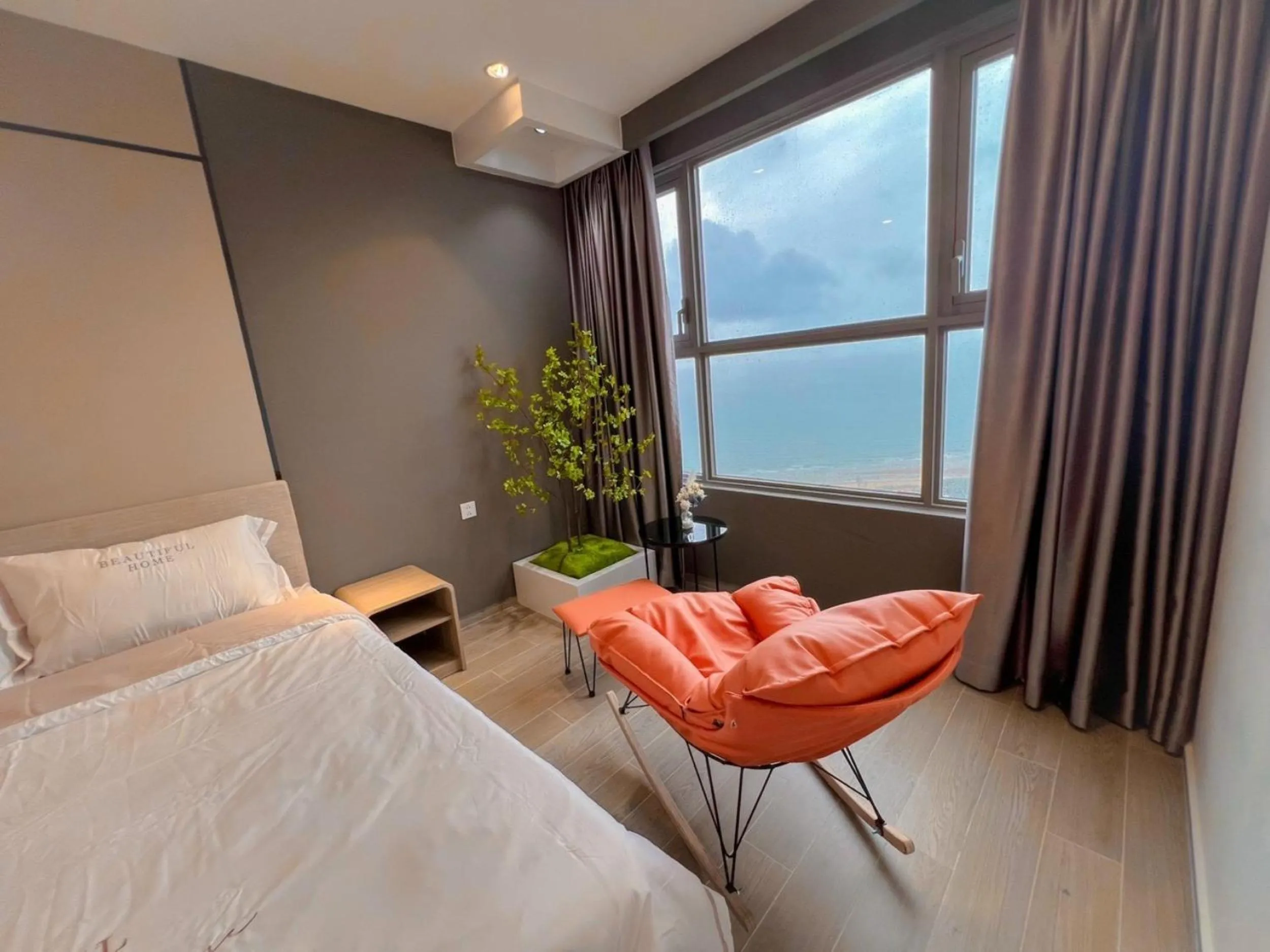 Bedroom in The Sóng apartment