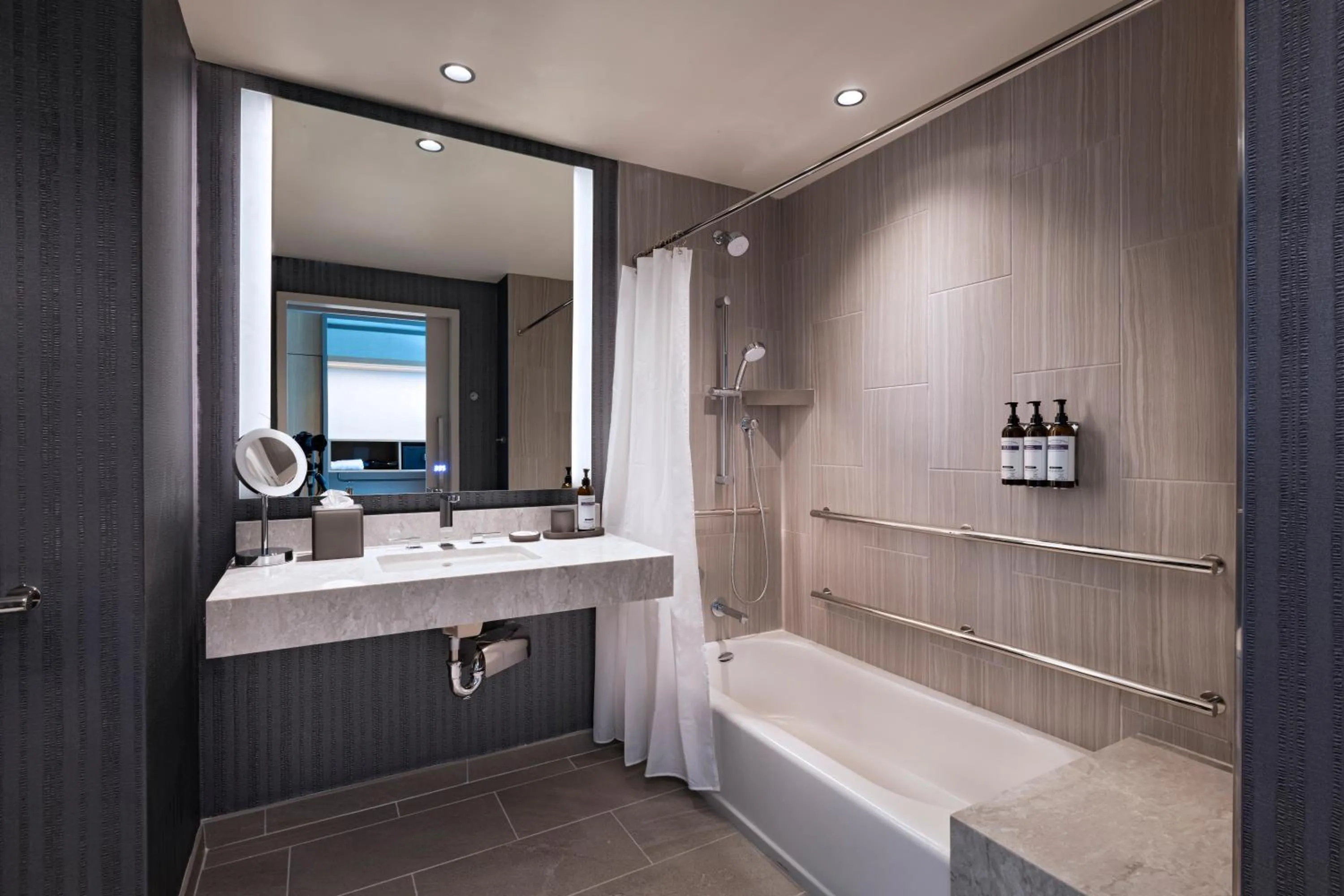 Bathroom in Hyatt Regency Conroe