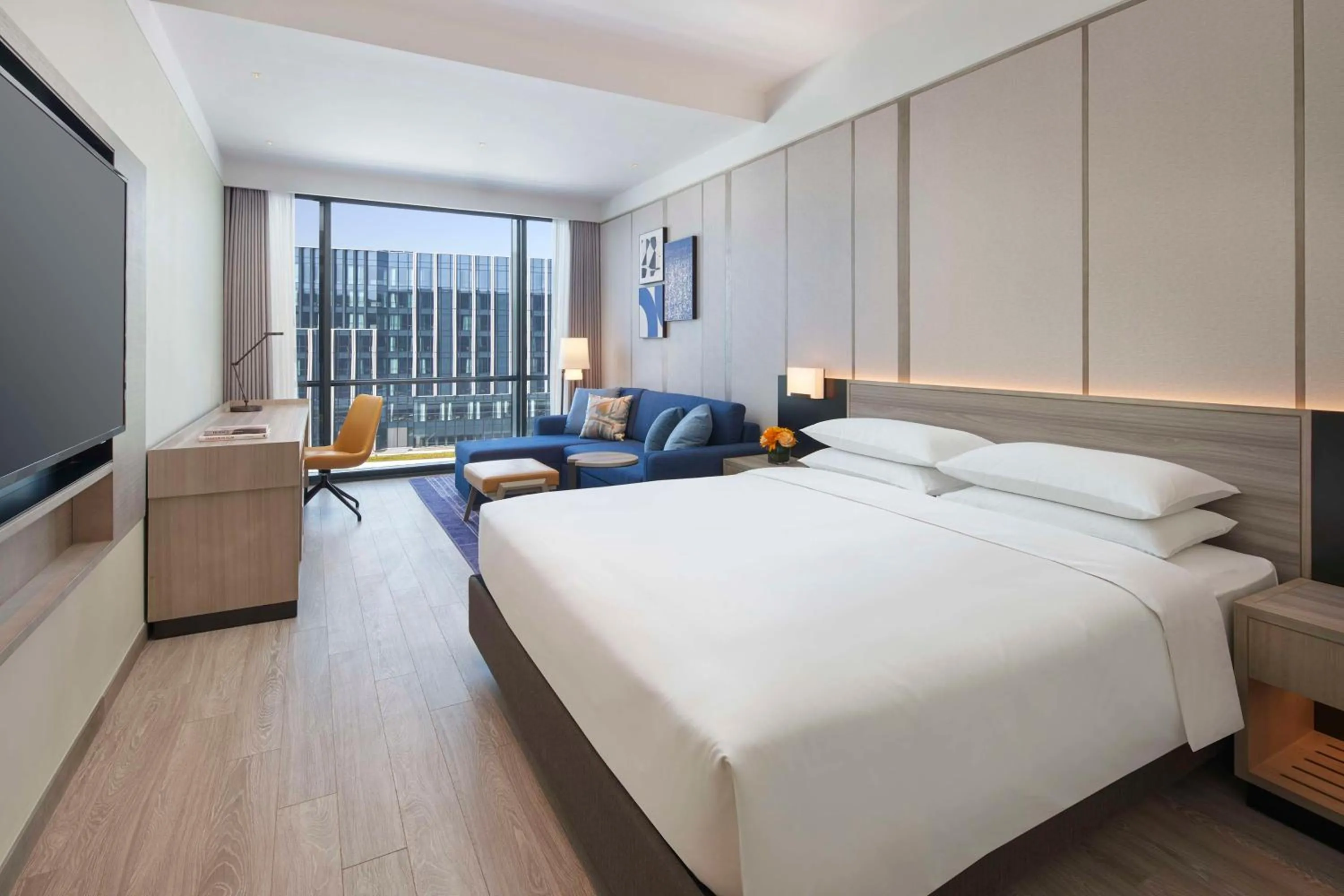 Bedroom, Bed in Hyatt Place Hangzhou International Airport