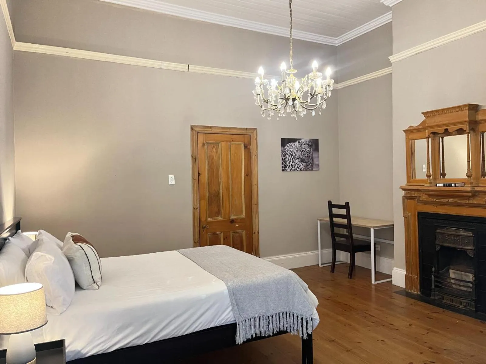 Photo of the whole room, Bed in Lindela House