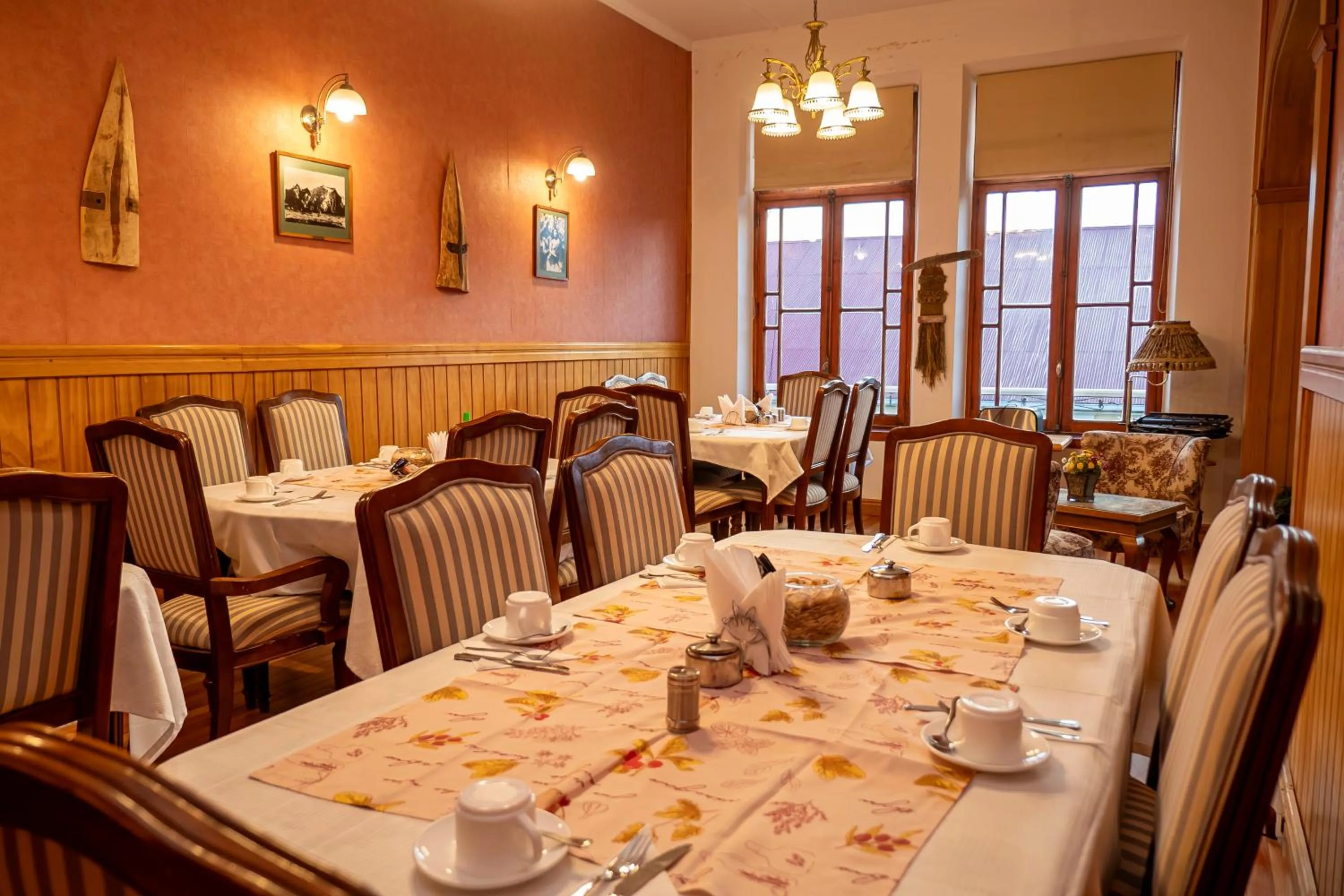 Breakfast in Hotel Plaza