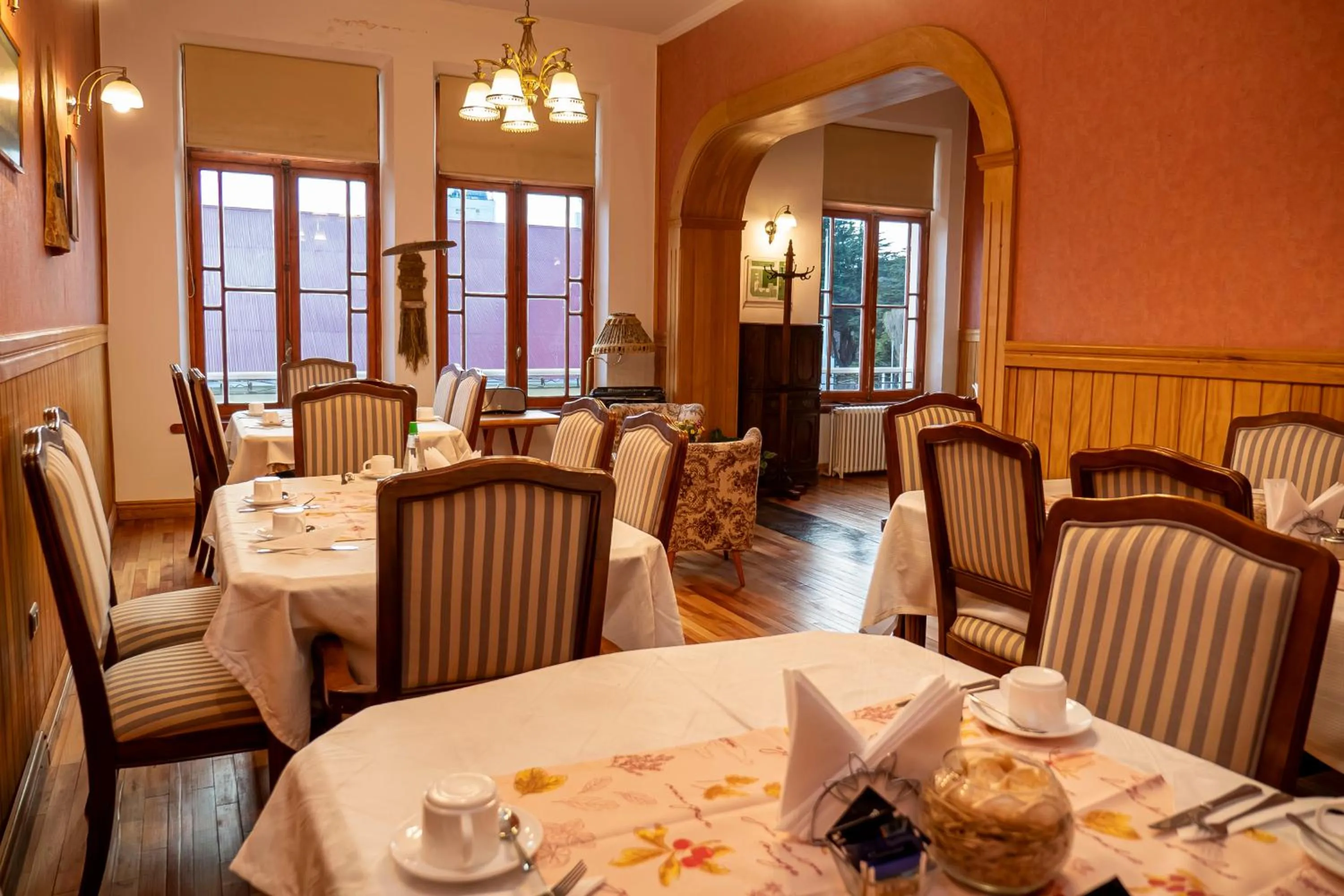 Breakfast in Hotel Plaza