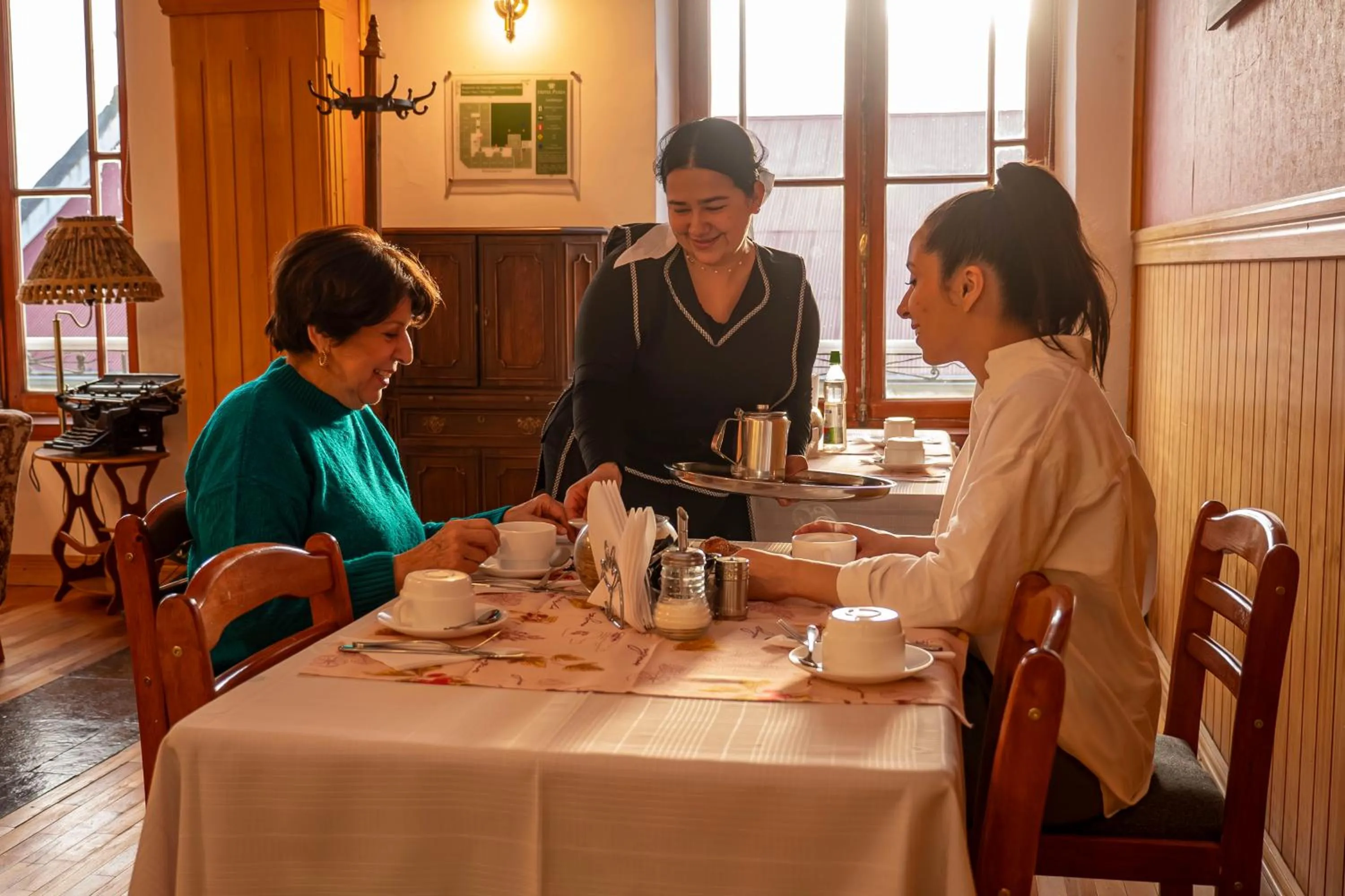 People in Hotel Plaza